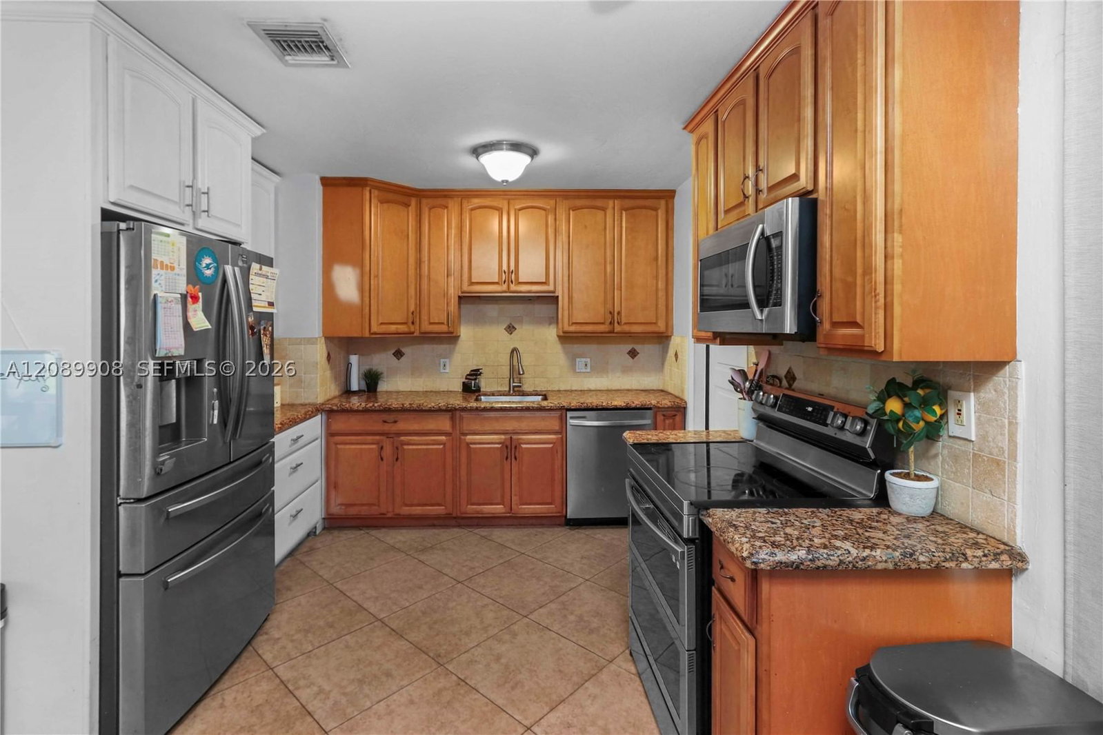 Real estate property located at 1221 26th Ave, Broward, Avalon Garden Estates, Pompano Beach, FL