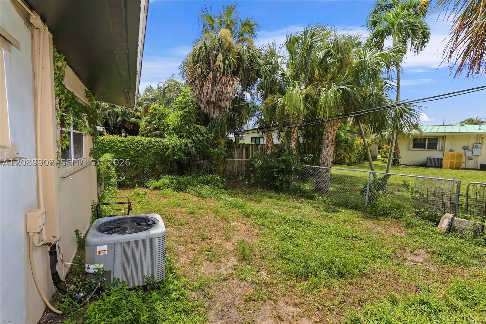 Real estate property located at 1221 26th Ave, Broward, Avalon Garden Estates, Pompano Beach, FL