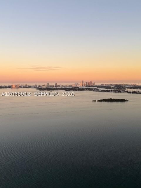 Real estate property located at 650 32nd St #4406, Miami-dade, Paraiso Bay Condo, Miami, FL