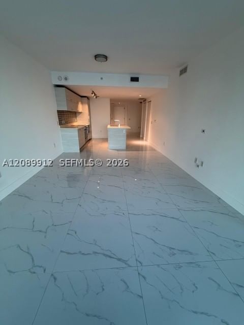 Real estate property located at 650 32nd St #4406, Miami-dade, Paraiso Bay Condo, Miami, FL