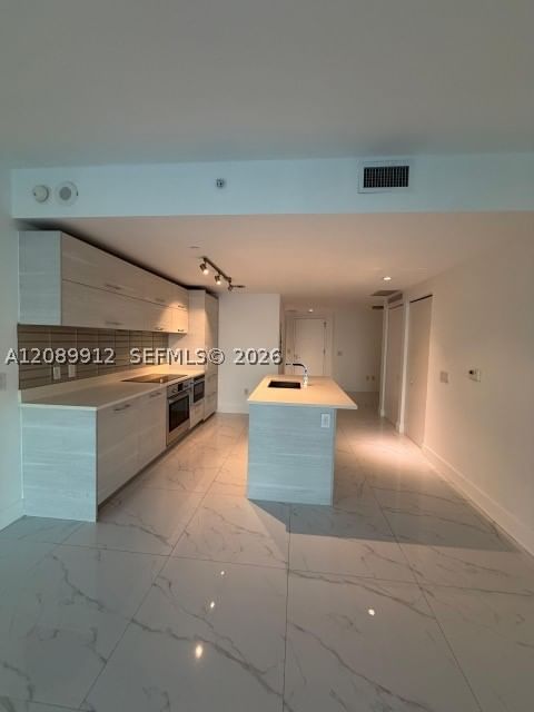 Real estate property located at 650 32nd St #4406, Miami-dade, Paraiso Bay Condo, Miami, FL