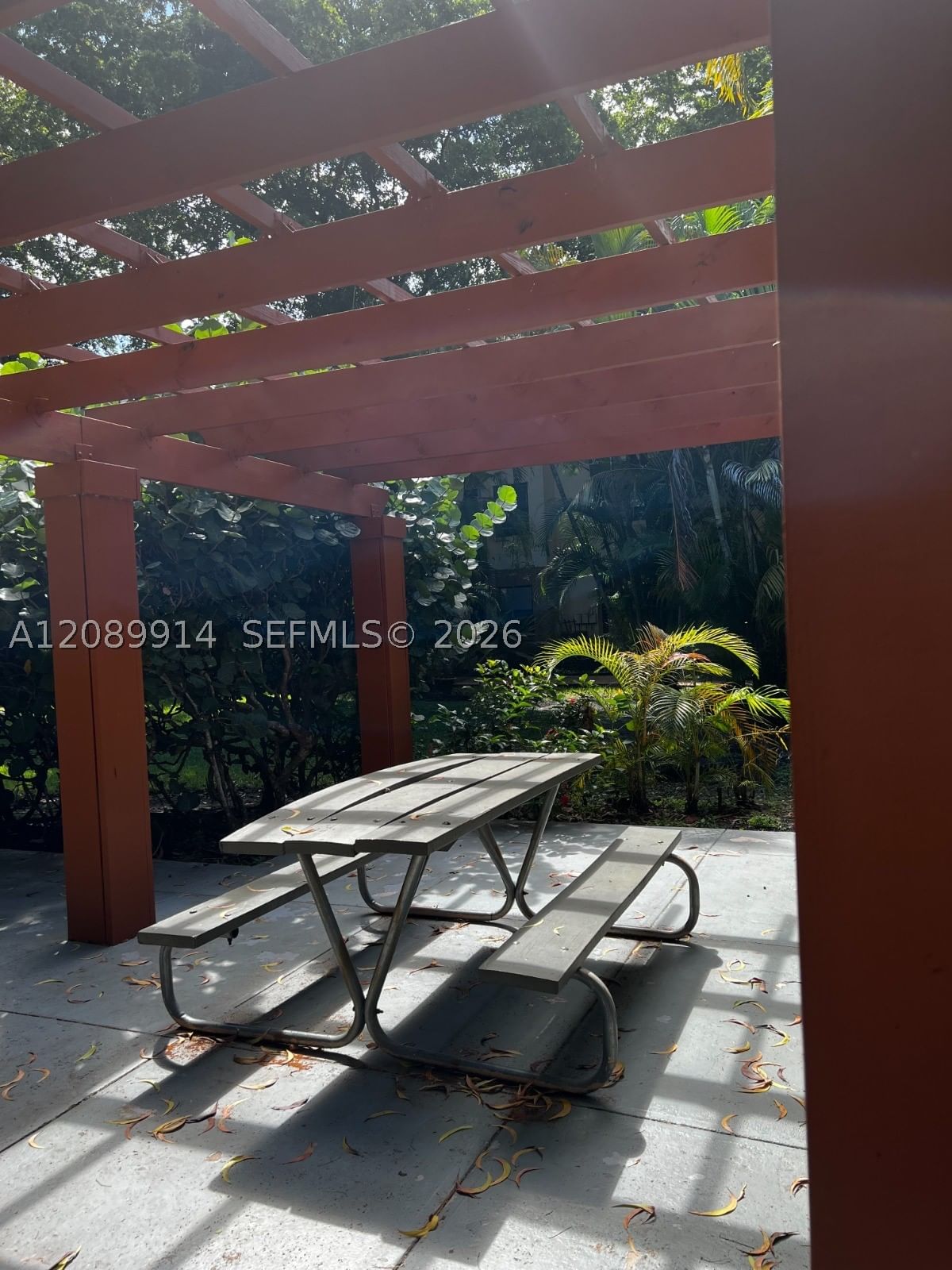 Real estate property located at 9999 Summerbreeze Dr #413, Broward, Summerbreeze Condo, Sunrise, FL