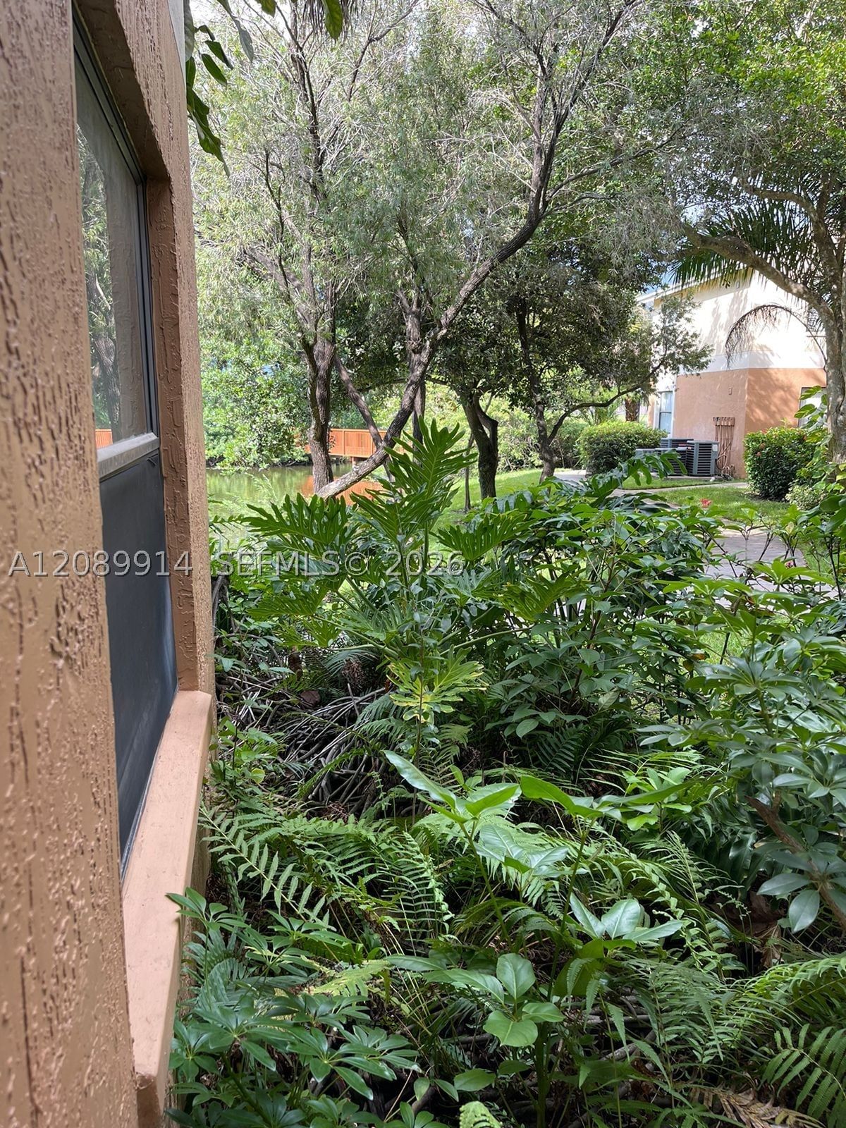 Real estate property located at 9999 Summerbreeze Dr #413, Broward, Summerbreeze Condo, Sunrise, FL