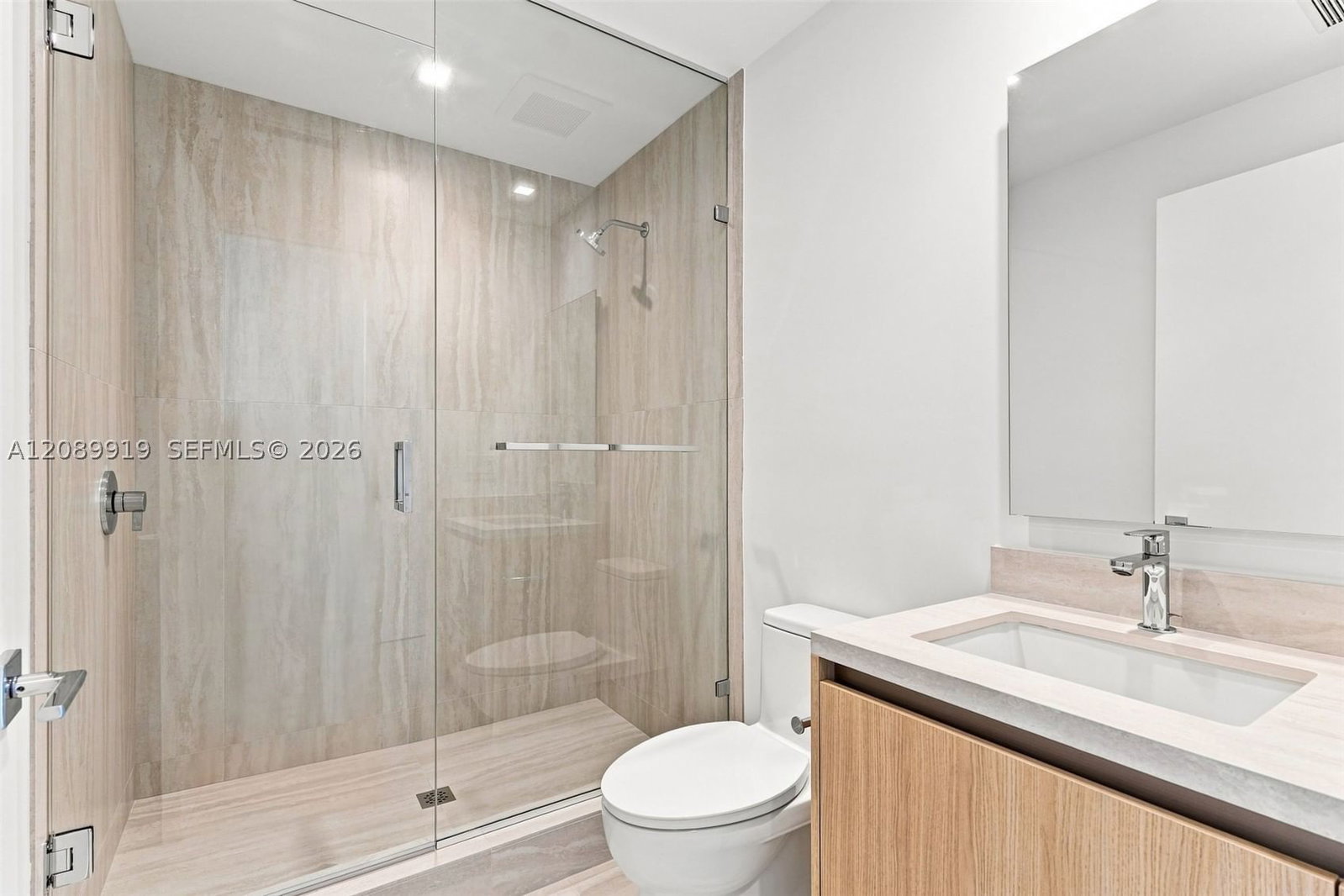 Real estate property located at 2411 Laguna Cir #2301, Miami-dade, One Park Tower, North Miami, FL