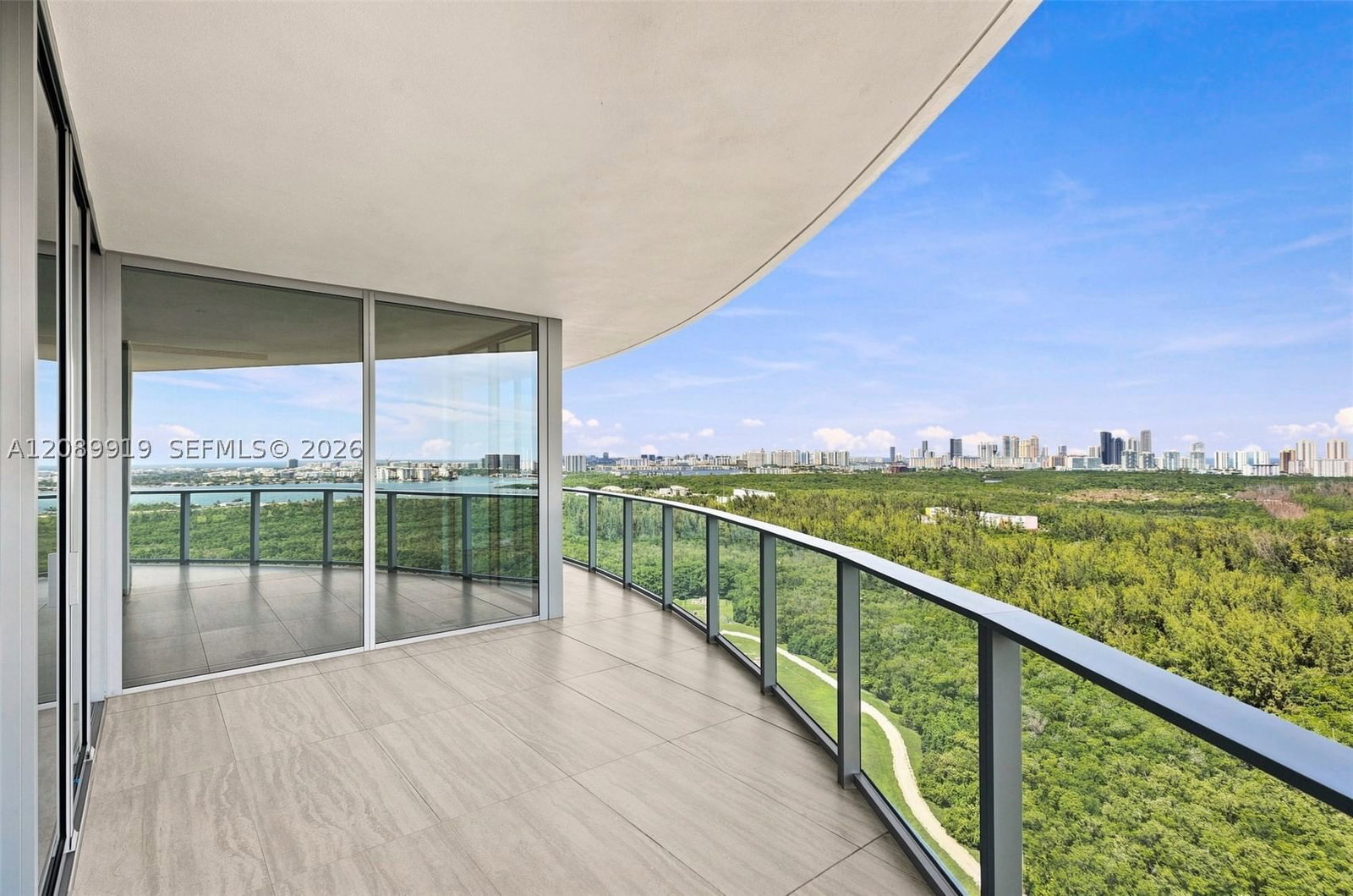 Real estate property located at 2411 Laguna Cir #2301, Miami-dade, One Park Tower, North Miami, FL