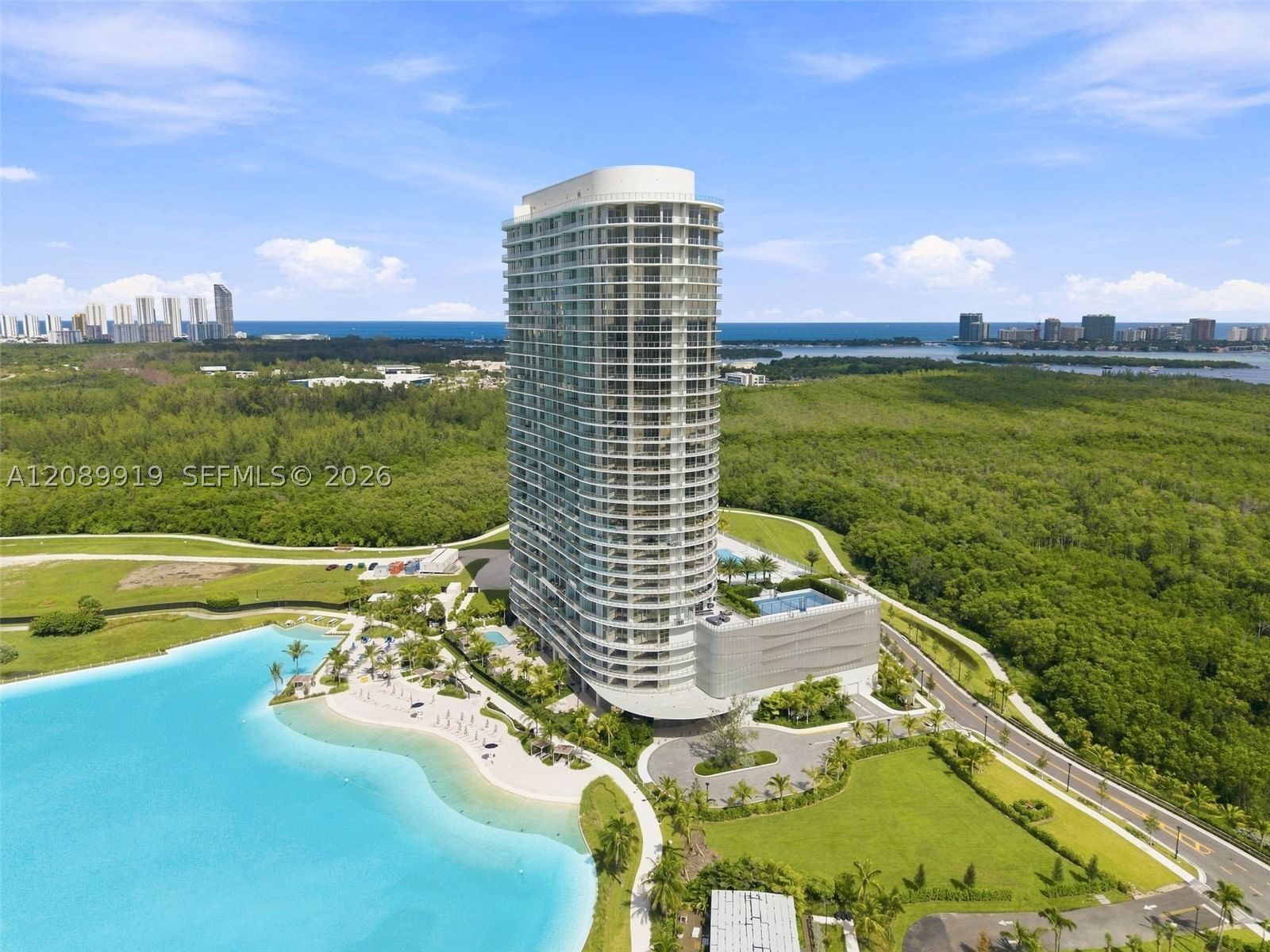 Real estate property located at 2411 Laguna Cir #2301, Miami-dade, One Park Tower, North Miami, FL
