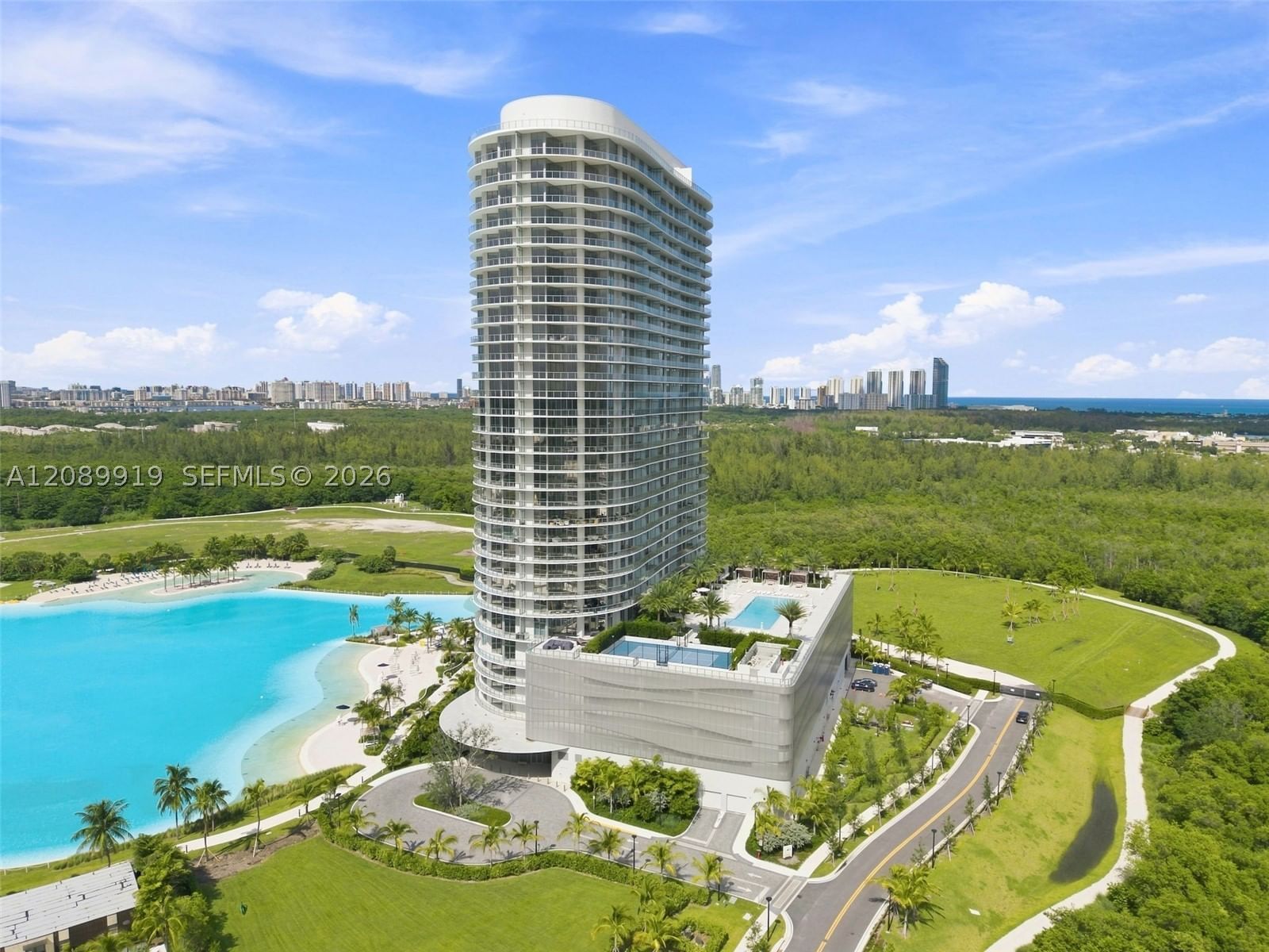 Real estate property located at 2411 Laguna Cir #2301, Miami-dade, One Park Tower, North Miami, FL
