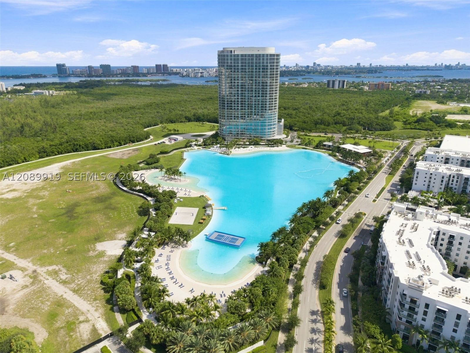 Real estate property located at 2411 Laguna Cir #2301, Miami-dade, One Park Tower, North Miami, FL