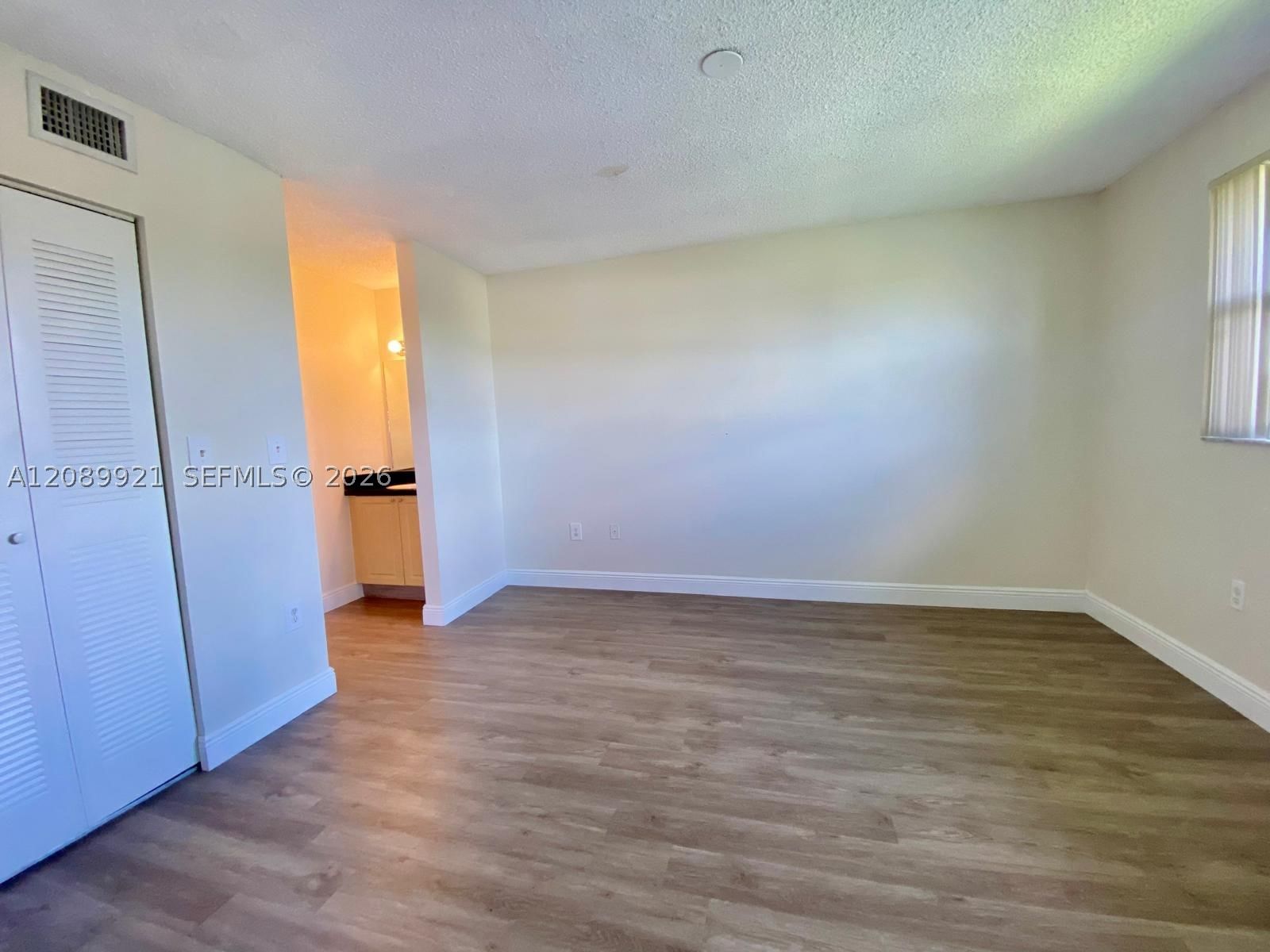 Real estate property located at 9897 Nob Hill Ln #9897, Broward, Villas De Venezia Condo, Sunrise, FL
