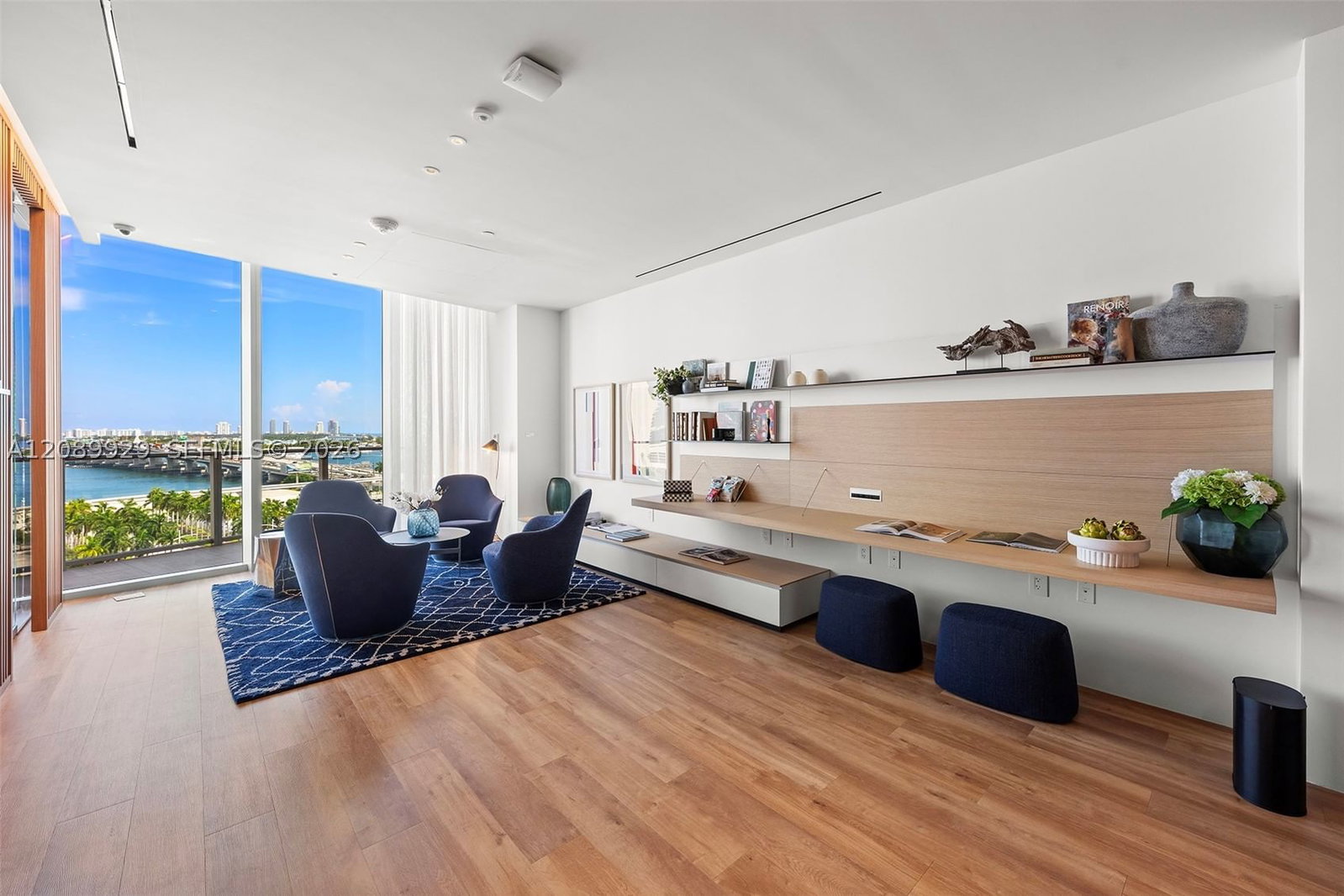 Real estate property located at 1400 Biscayne Blvd #609, Miami-dade, Casa Bella, Miami, FL