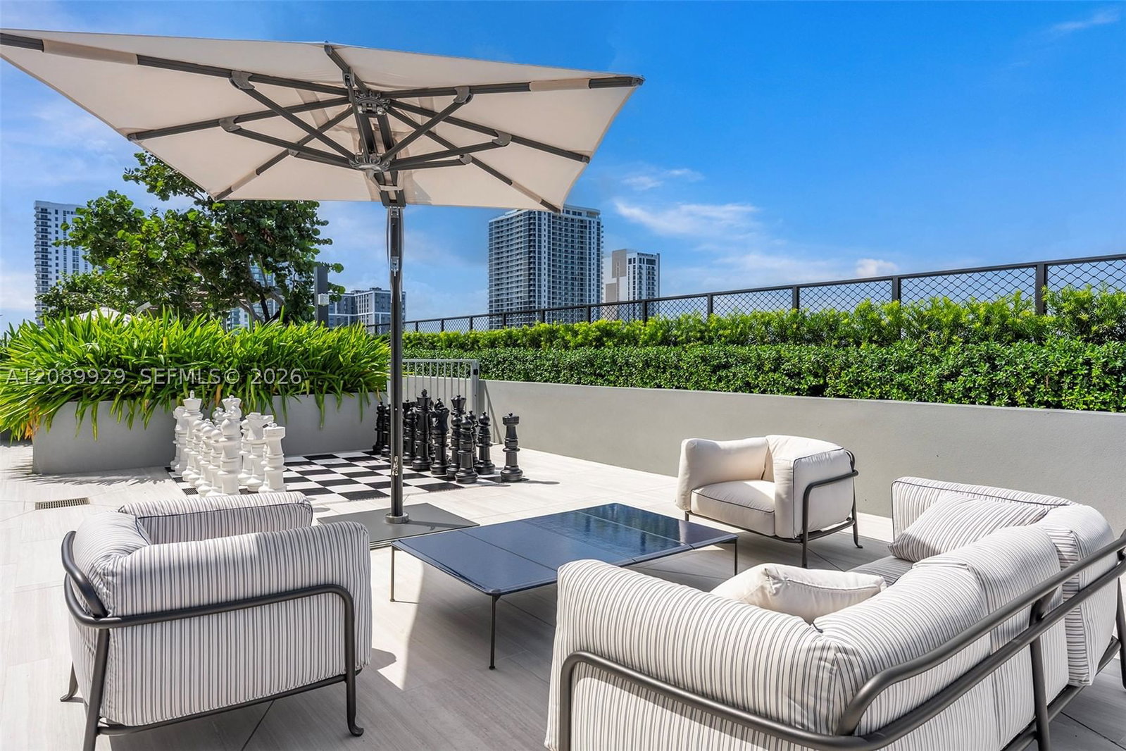 Real estate property located at 1400 Biscayne Blvd #609, Miami-dade, Casa Bella, Miami, FL