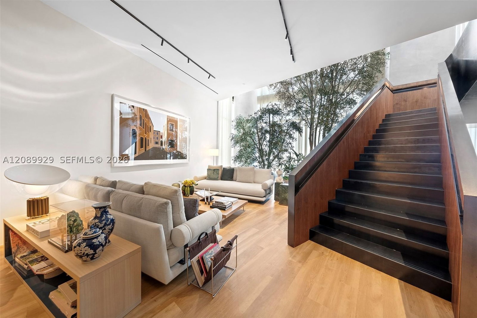 Real estate property located at 1400 Biscayne Blvd #609, Miami-dade, Casa Bella, Miami, FL