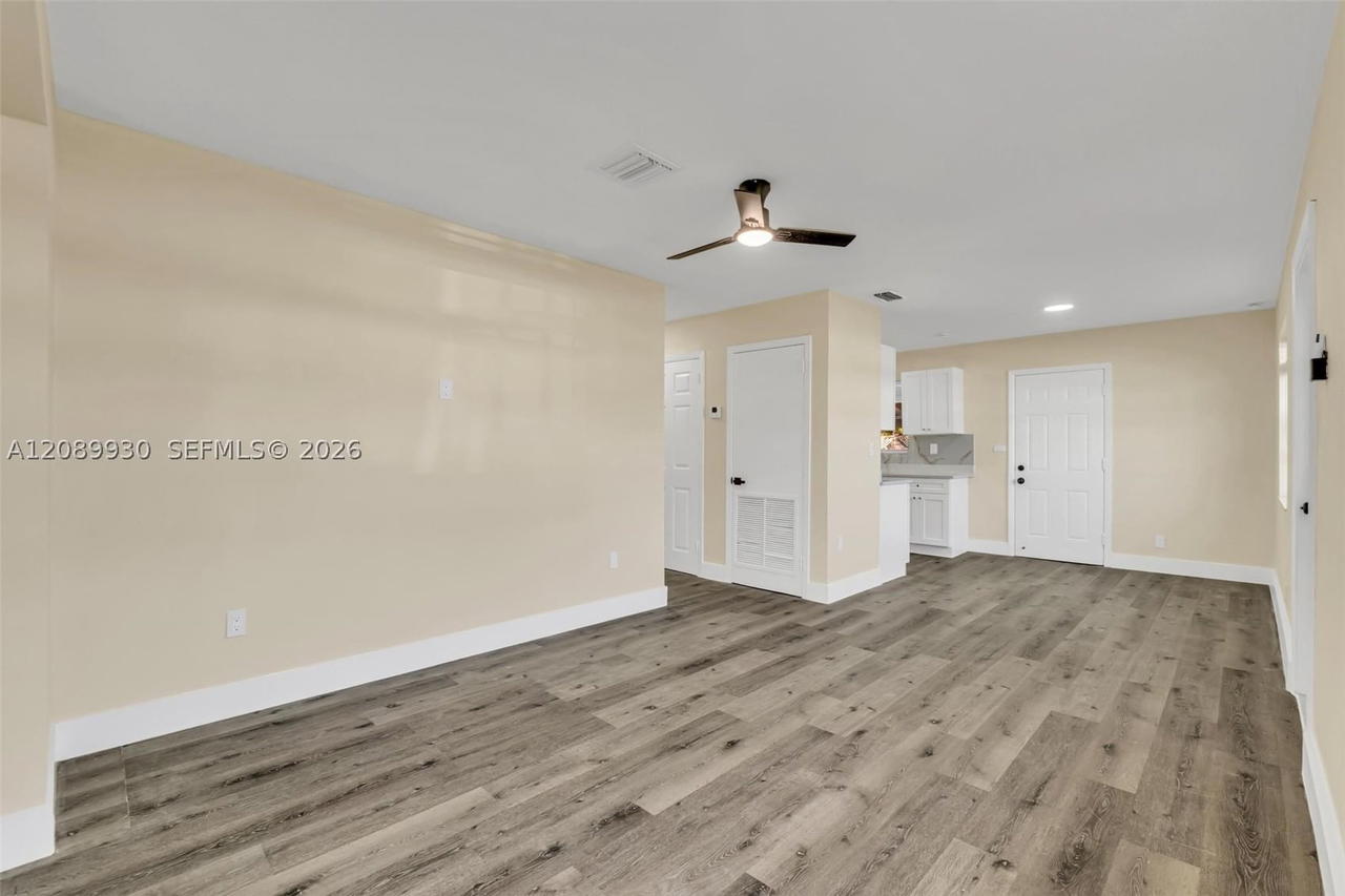 Real estate property located at 20060 14th Ct, Miami-dade, Honeyhill Ests Sec 2 1st, Miami Gardens, FL