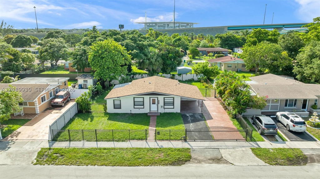 Real estate property located at 20060 14th Ct, Miami-dade, Honeyhill Ests Sec 2 1st, Miami Gardens, FL