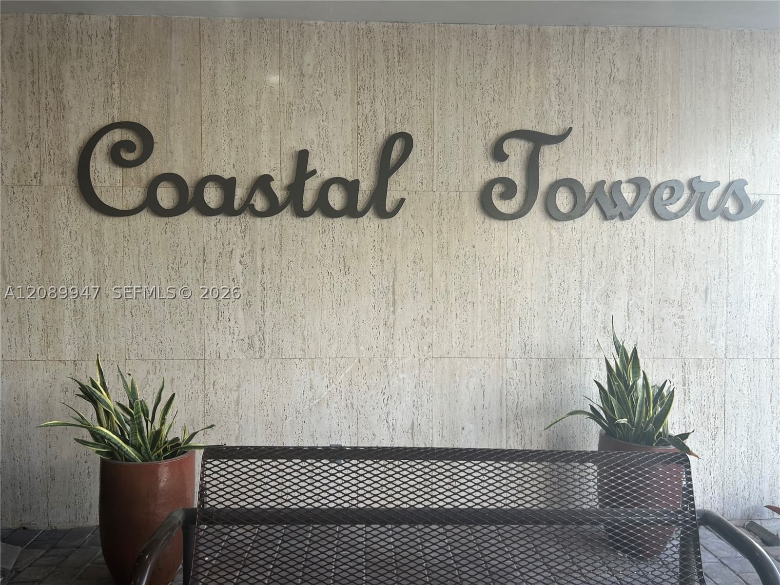 Real estate property located at 400 Kings Point Dr #1624, Miami-dade, Coastal Towers Condo, Sunny Isles Beach, FL