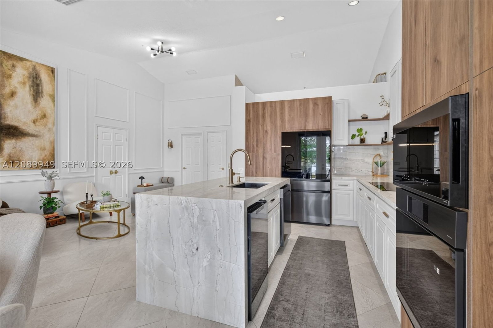 Real estate property located at 820 Falling Water Rd, Broward, Sector 4 North, Weston, FL