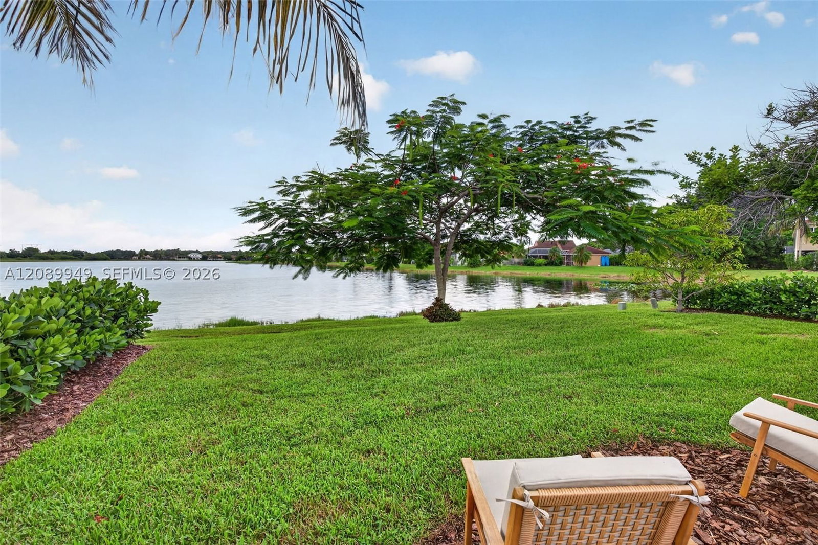 Real estate property located at 820 Falling Water Rd, Broward, Sector 4 North, Weston, FL