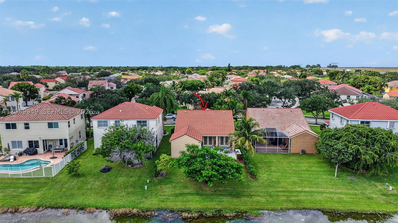 Real estate property located at 820 Falling Water Rd, Broward, Sector 4 North, Weston, FL
