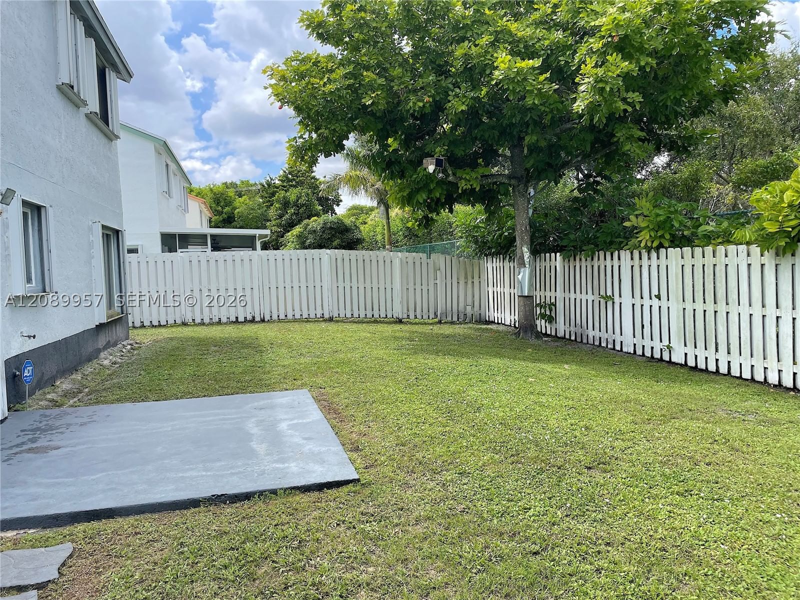 Real estate property located at 8851 9th Ct, Broward, Cinnamon Place V, Pembroke Pines, FL