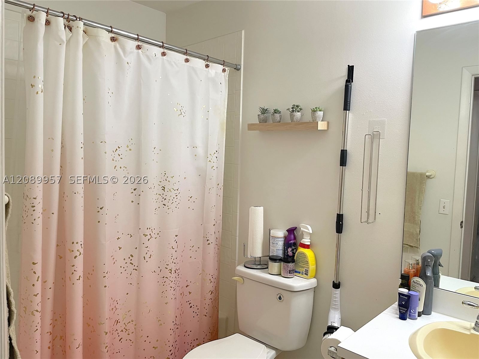 Real estate property located at 8851 9th Ct, Broward, Cinnamon Place V, Pembroke Pines, FL
