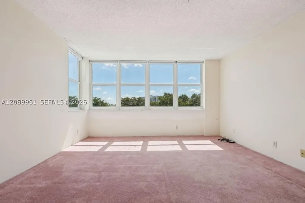 Real estate property located at 2150 Sans Souci Blvd C402, Miami-dade, Bayview Towers, North Miami, FL