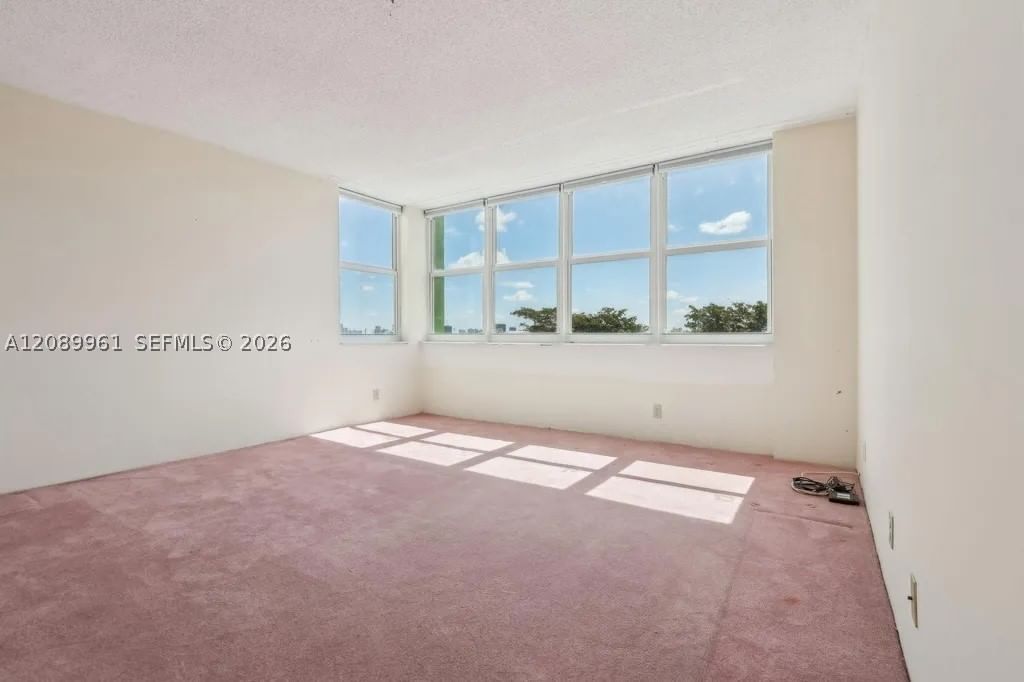 Real estate property located at 2150 Sans Souci Blvd C402, Miami-dade, Bayview Towers, North Miami, FL