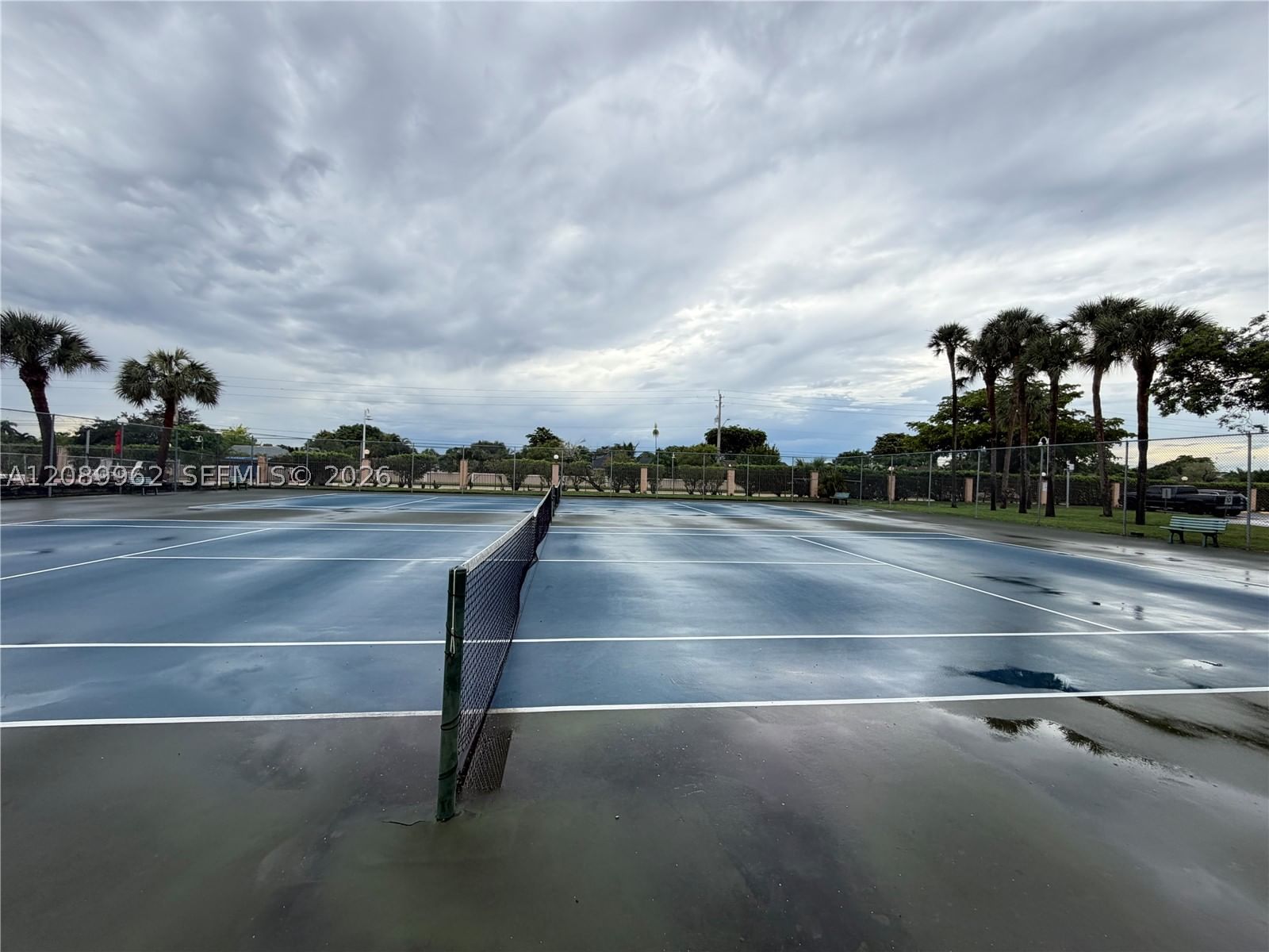 Real estate property located at 8020 Hampton Blvd #401, Broward, Carlisle At Hamptons West, North Lauderdale, FL