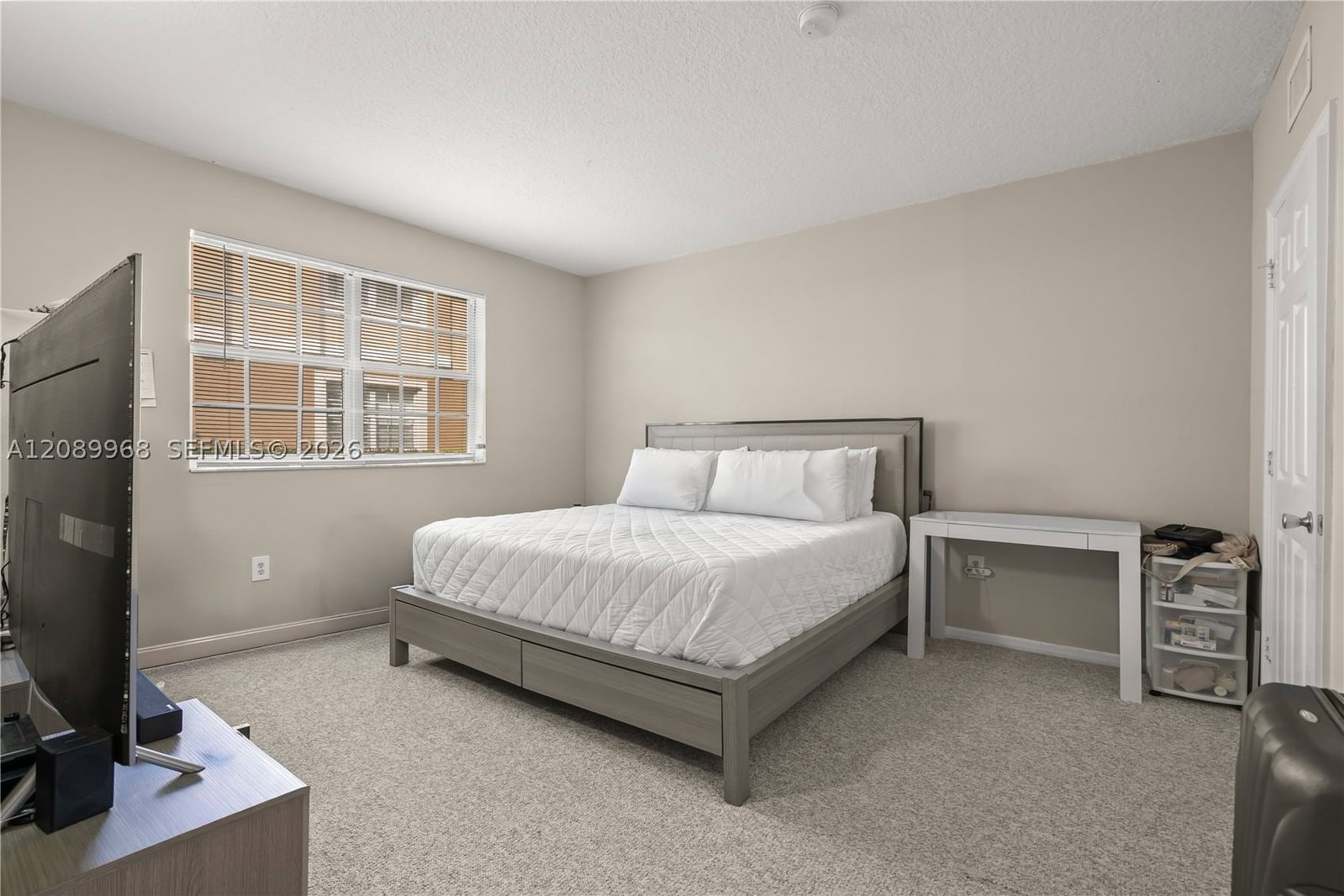 Real estate property located at 230 117th Ter #11108, Broward, Marquesa Condo Sub, Pembroke Pines, FL