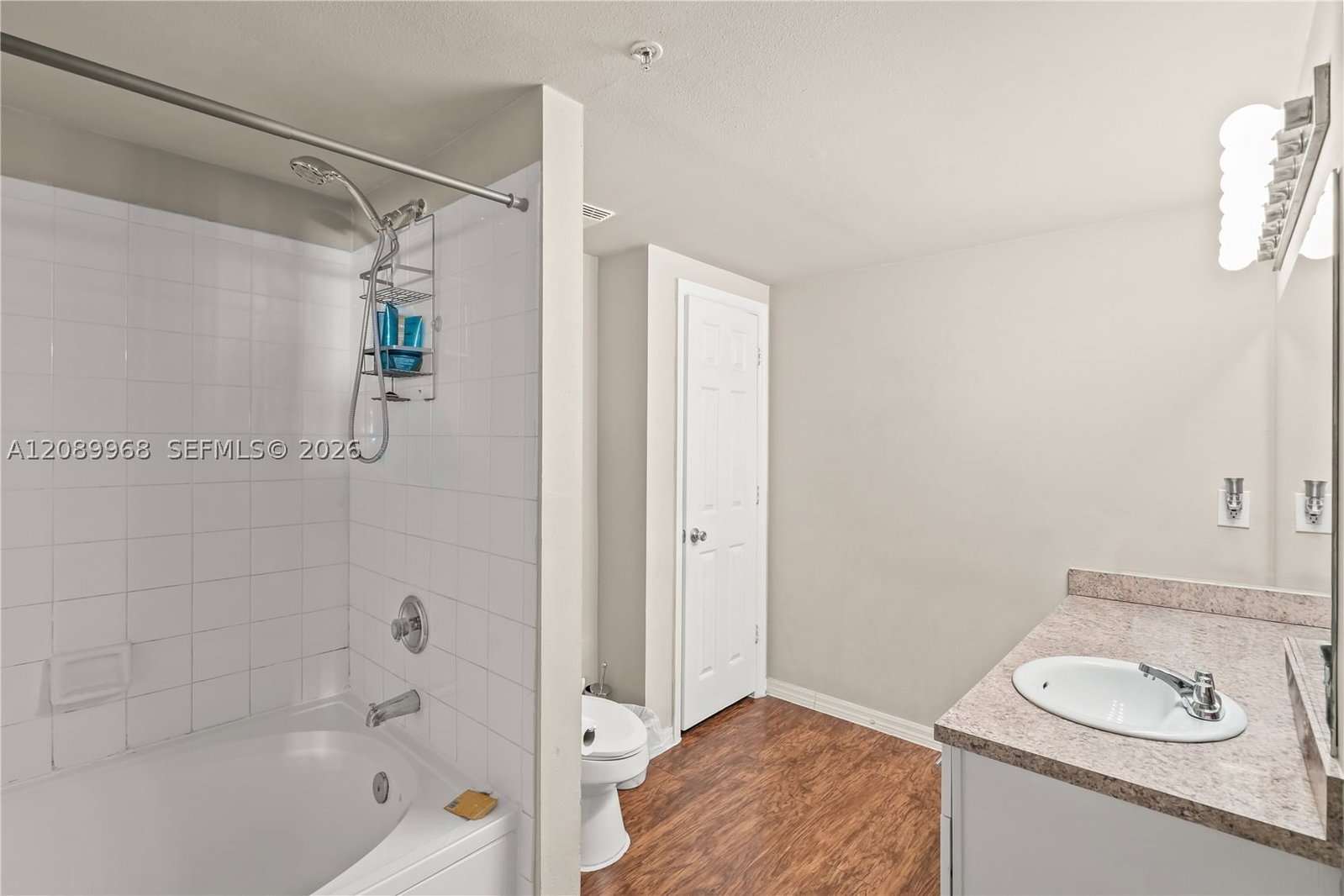 Real estate property located at 230 117th Ter #11108, Broward, Marquesa Condo Sub, Pembroke Pines, FL