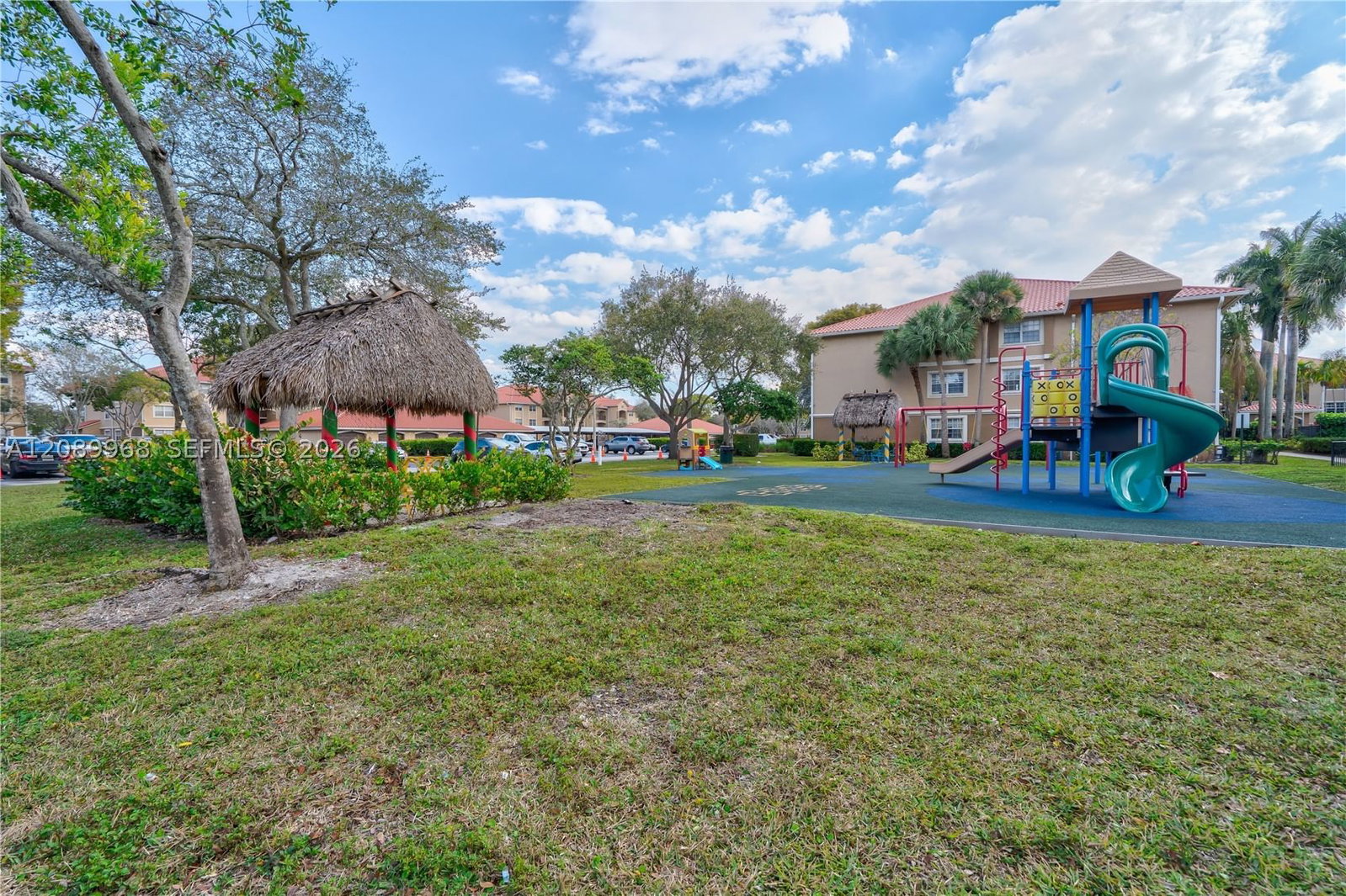 Real estate property located at 230 117th Ter #11108, Broward, Marquesa Condo Sub, Pembroke Pines, FL