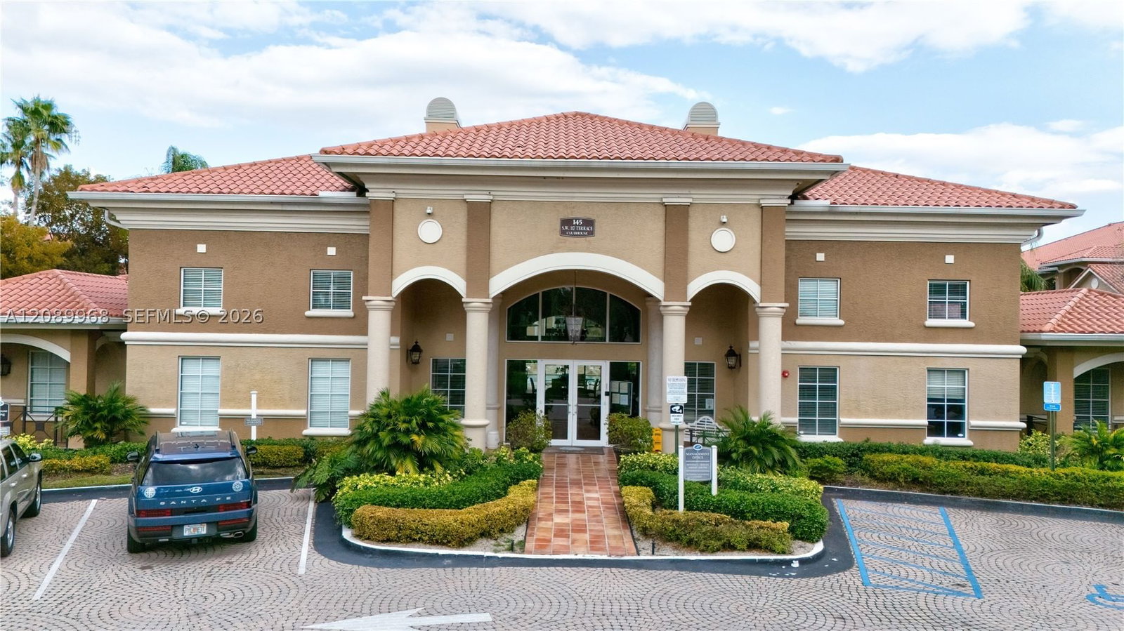 Real estate property located at 230 117th Ter #11108, Broward, Marquesa Condo Sub, Pembroke Pines, FL