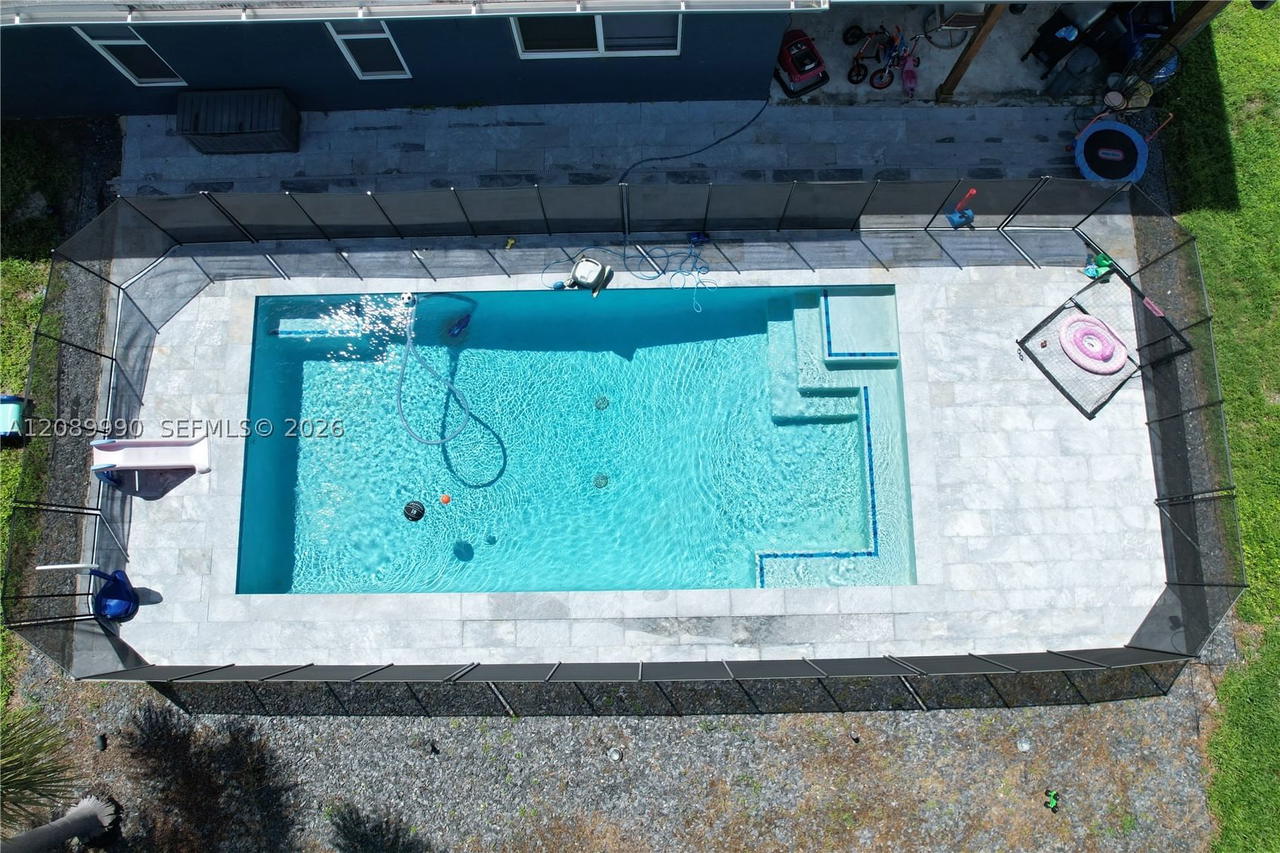 Real estate property located at 8501 53rd St, Broward, City Of Lauderhill Sec Th, Lauderhill, FL