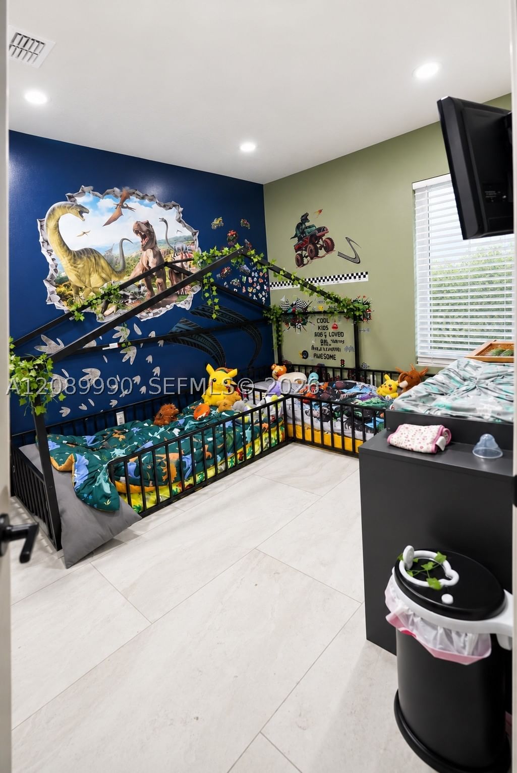 Real estate property located at 8501 53rd St, Broward, City Of Lauderhill Sec Th, Lauderhill, FL