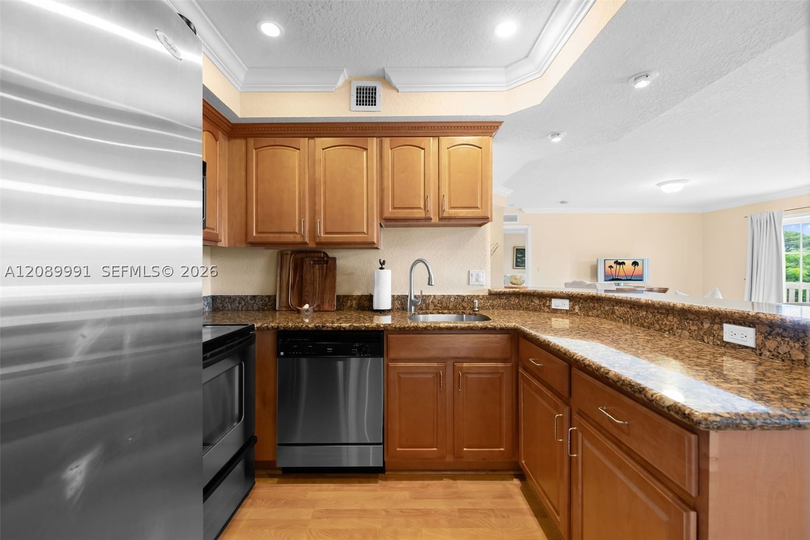 Real estate property located at 150 15th Ave #350, Broward, Pine Crest Village Ii, Fort Lauderdale, FL