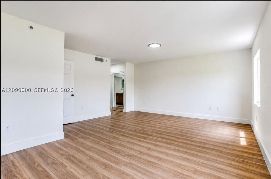 Real estate property located at 5810 Crystal Shores Dr #102, Palm Beach, Regal Shores Condo, Boynton Beach, FL