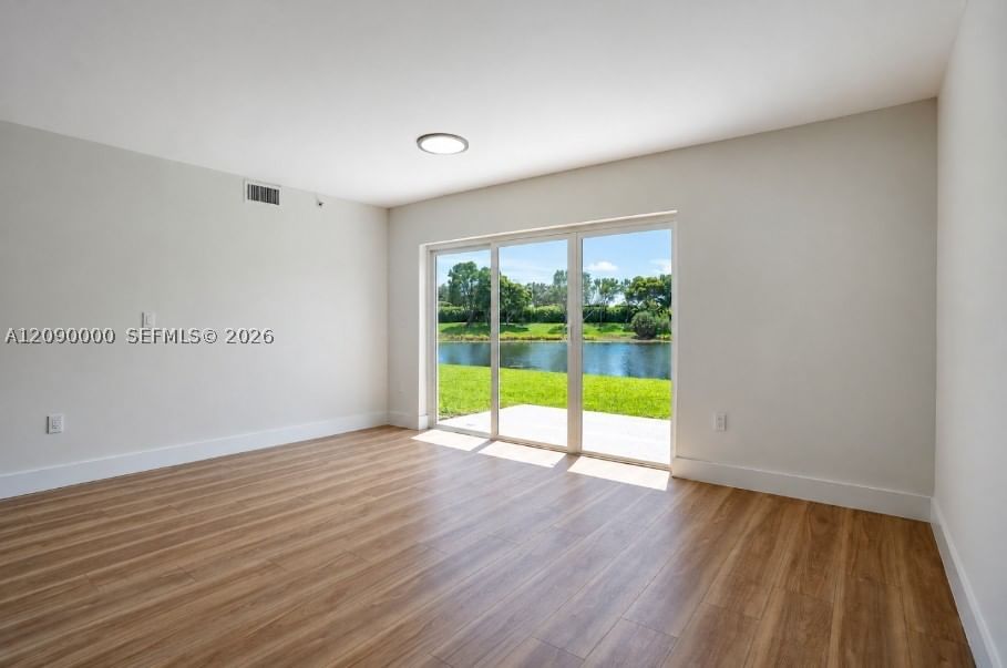 Real estate property located at 5810 Crystal Shores Dr #102, Palm Beach, Regal Shores Condo, Boynton Beach, FL