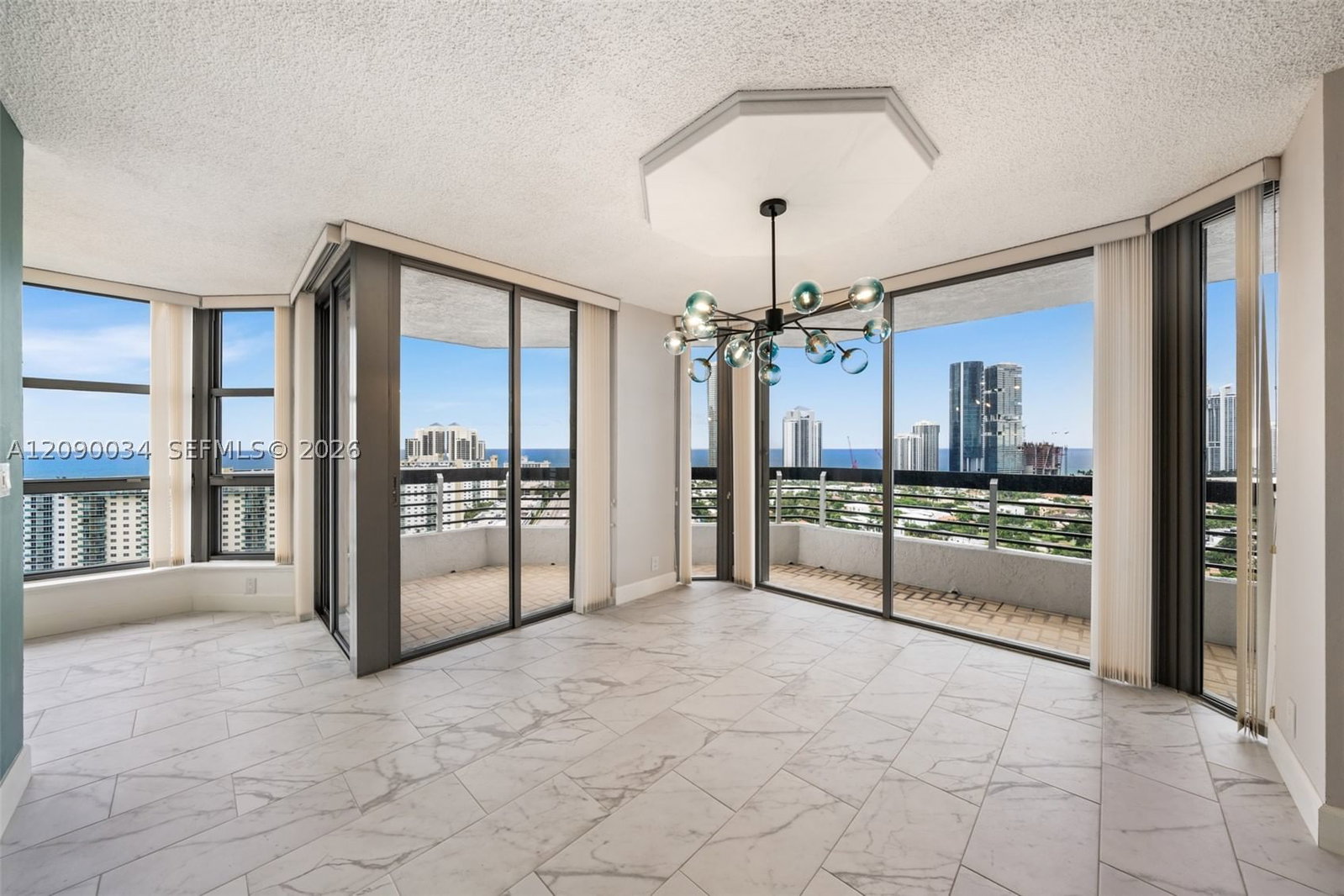 Real estate property located at 19195 Mystic Pointe Dr #2406, Miami-dade, Mystic Pointe Condo No Tw, Aventura, FL