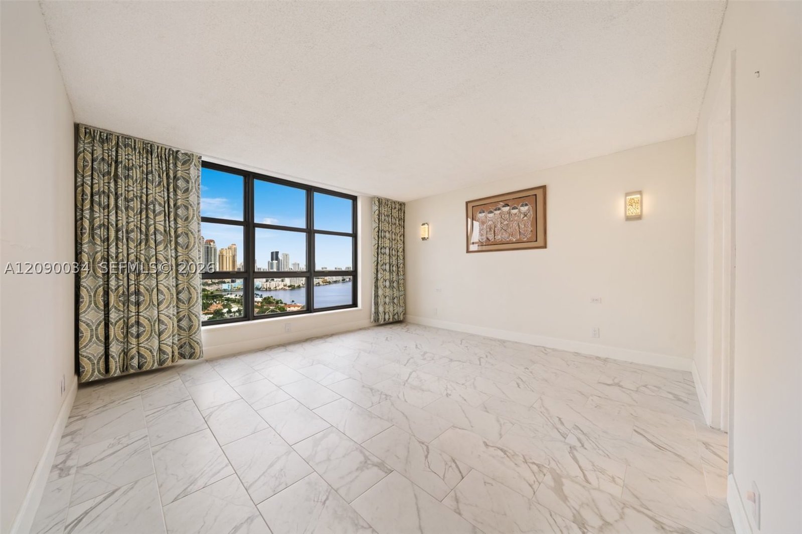 Real estate property located at 19195 Mystic Pointe Dr #2406, Miami-dade, Mystic Pointe Condo No Tw, Aventura, FL