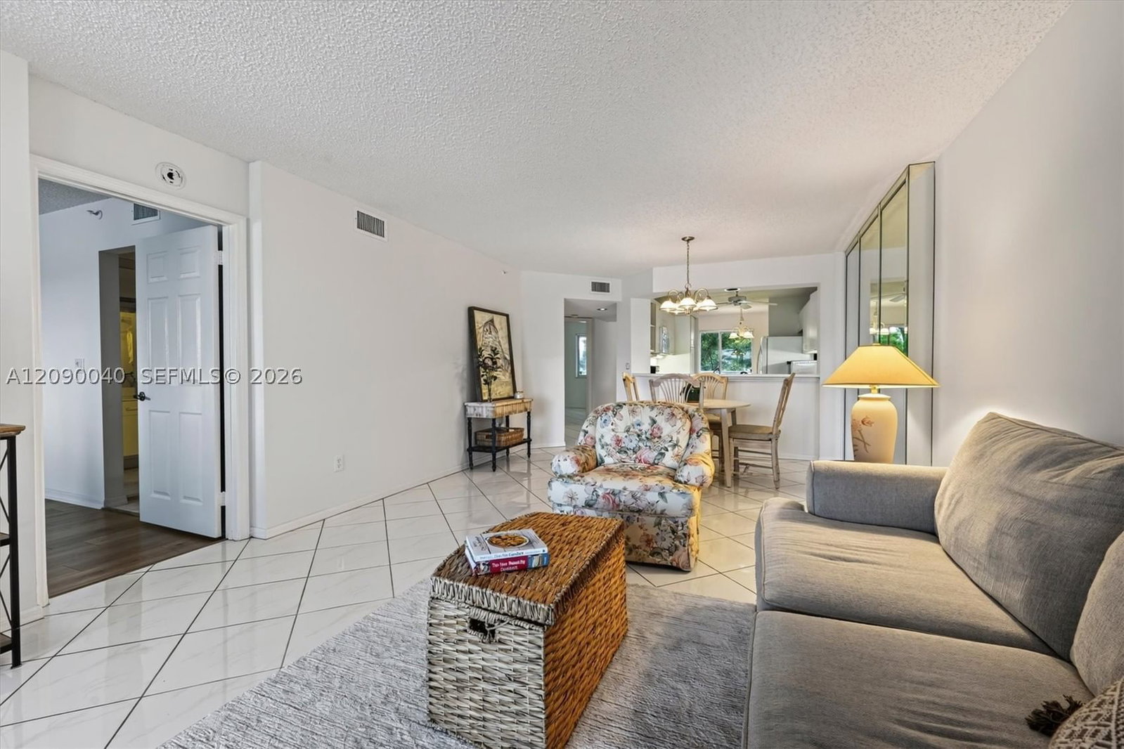 Real estate property located at 9587 Weldon Cir B203, Broward, Weldon Condominium, Tamarac, FL