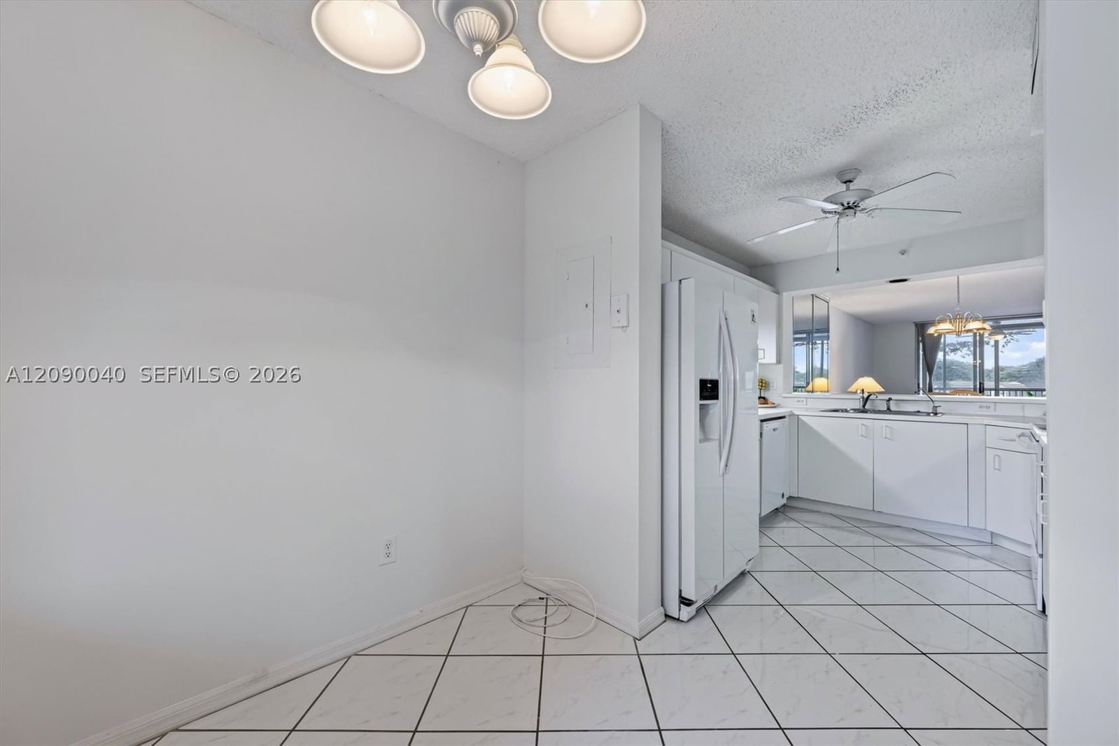 Real estate property located at 9587 Weldon Cir B203, Broward, Weldon Condominium, Tamarac, FL