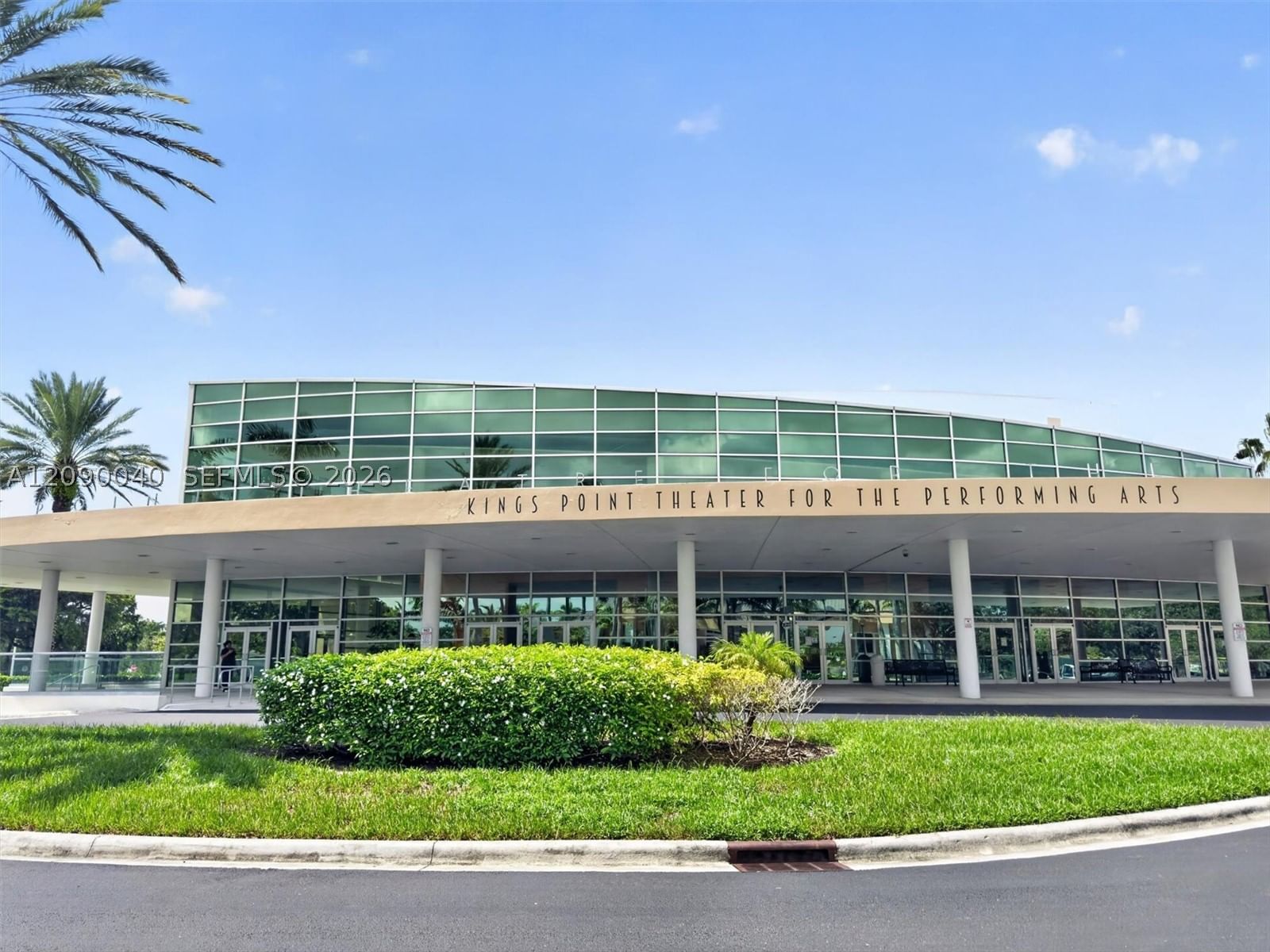 Real estate property located at 9587 Weldon Cir B203, Broward, Weldon Condominium, Tamarac, FL
