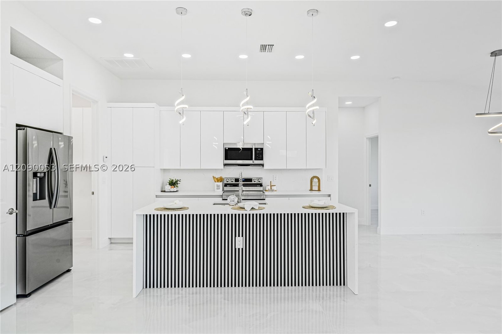 Real estate property located at 376 Cratsley Ave, Lee, Lehigh Acres, Lehigh Acres, FL