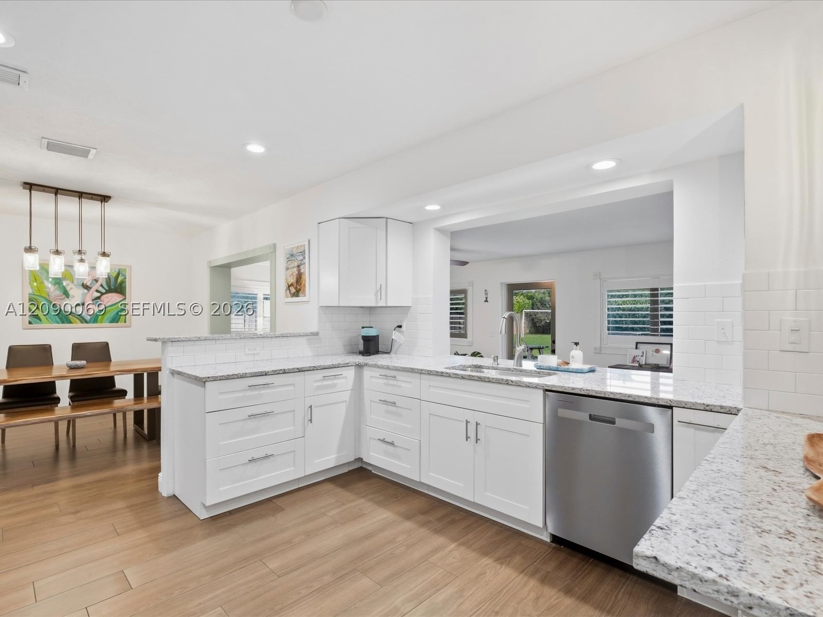 Real estate property located at 5740 8th St, Broward, Plantation Park Lakesites, Plantation, FL