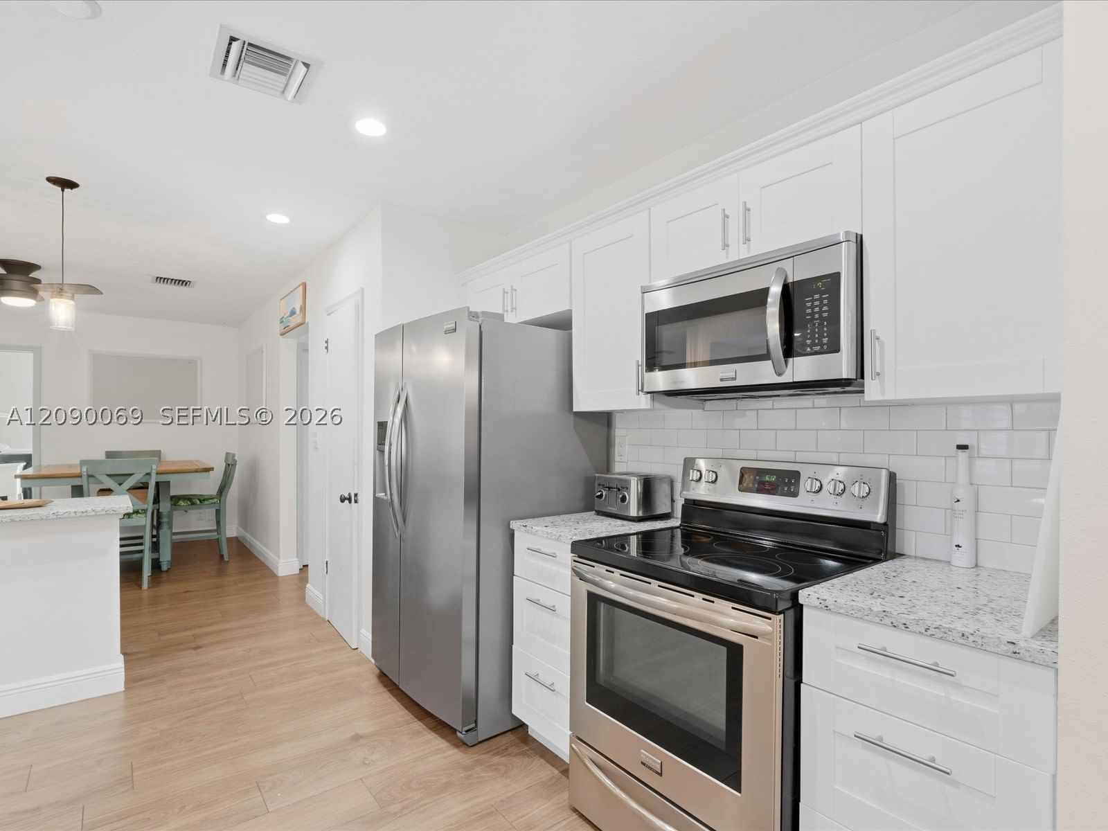 Real estate property located at 5740 8th St, Broward, Plantation Park Lakesites, Plantation, FL