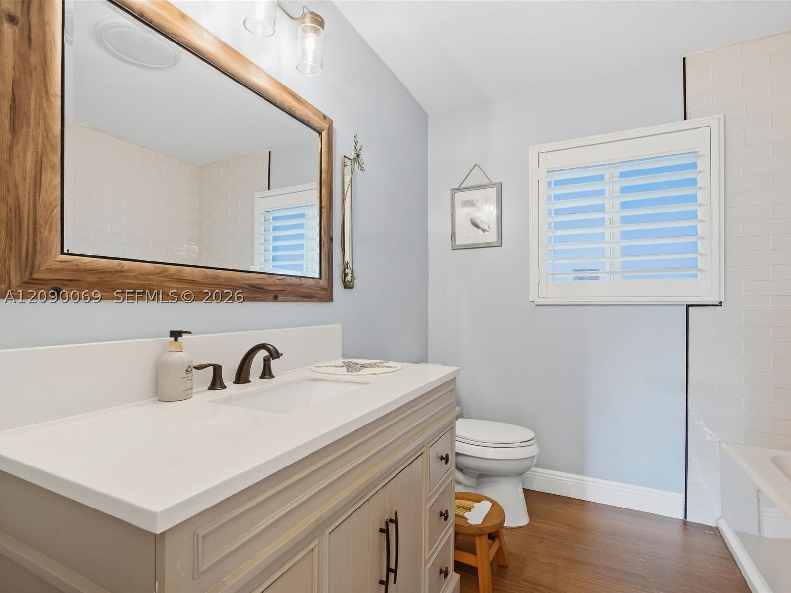 Real estate property located at 5740 8th St, Broward, Plantation Park Lakesites, Plantation, FL