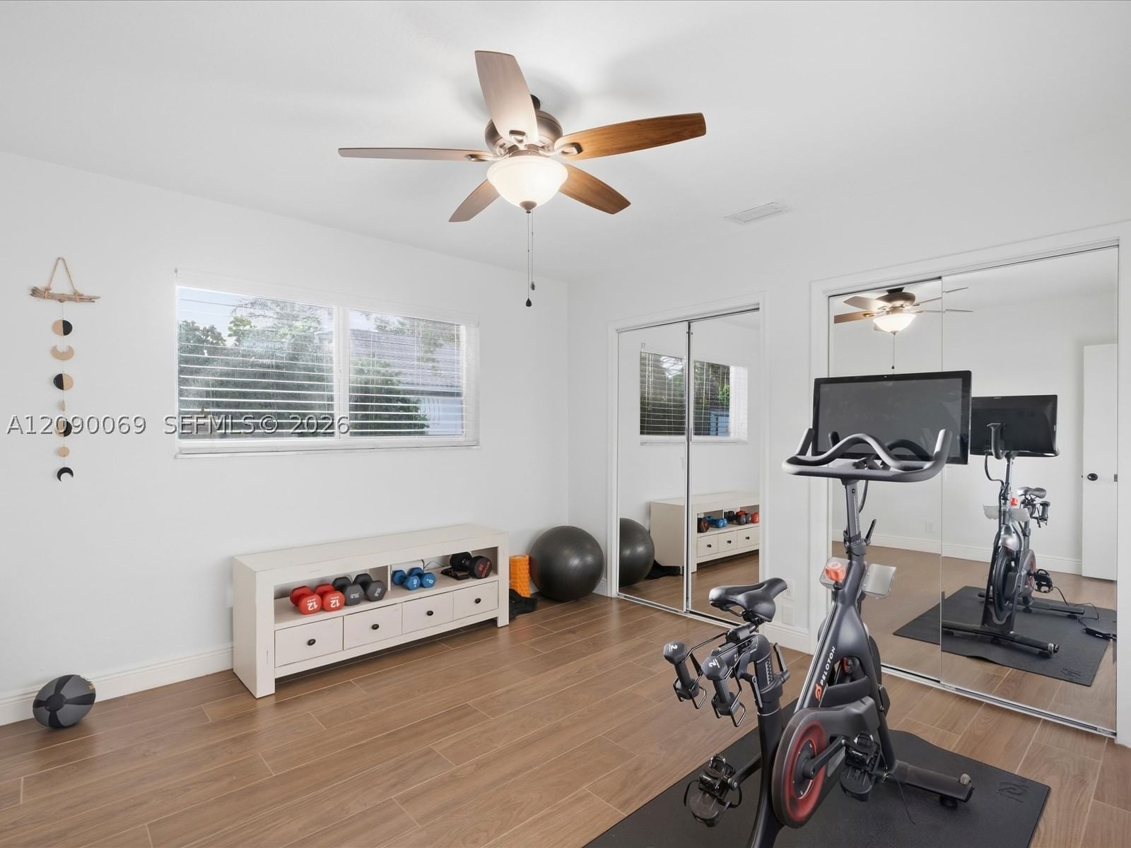Real estate property located at 5740 8th St, Broward, Plantation Park Lakesites, Plantation, FL