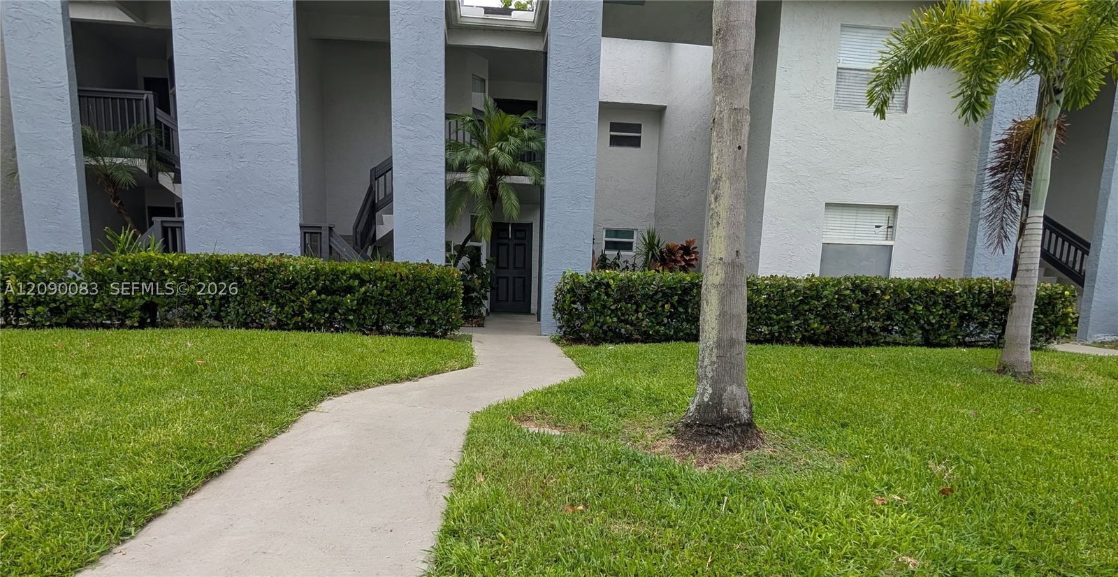 Real estate property located at 211 113th Way #211, Broward, Fairway Greens Condo Home, Pembroke Pines, FL
