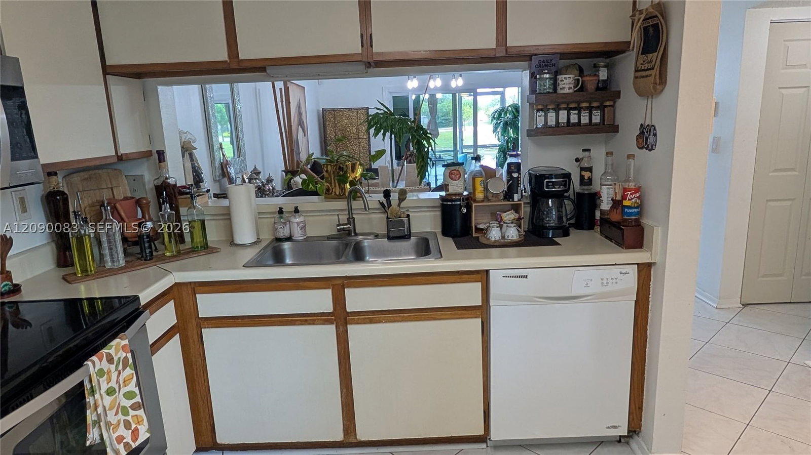 Real estate property located at 211 113th Way #211, Broward, Fairway Greens Condo Home, Pembroke Pines, FL