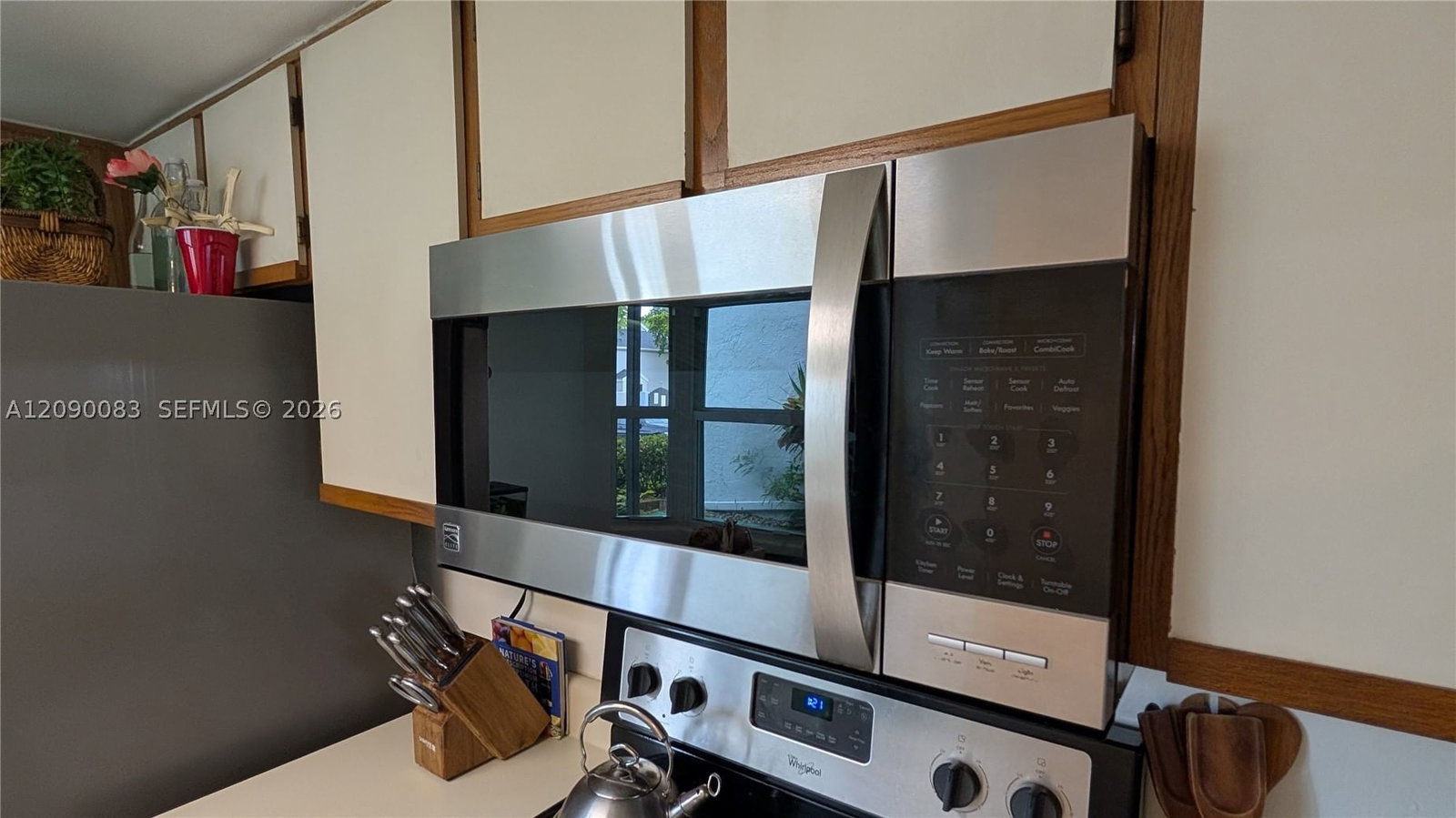 Real estate property located at 211 113th Way #211, Broward, Fairway Greens Condo Home, Pembroke Pines, FL