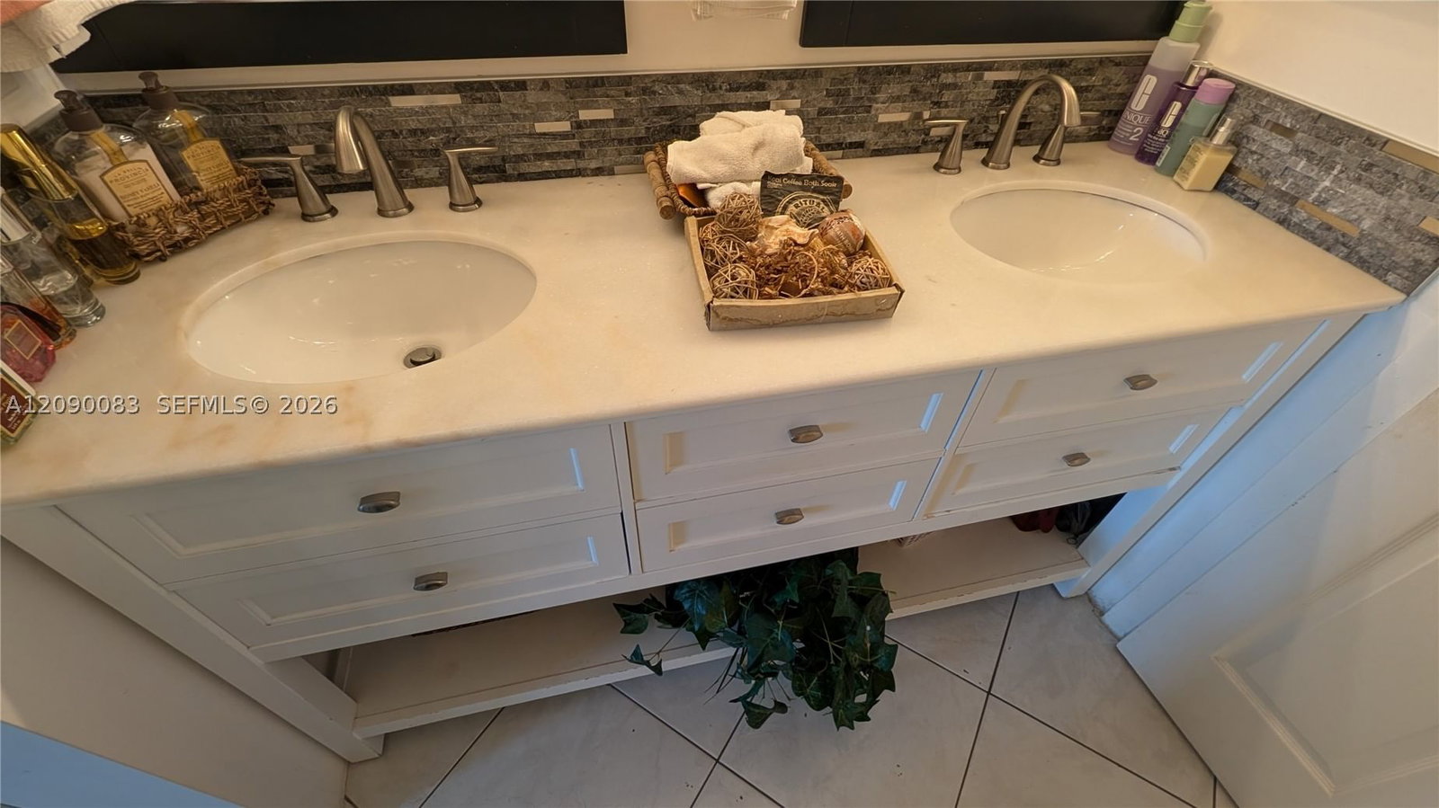 Real estate property located at 211 113th Way #211, Broward, Fairway Greens Condo Home, Pembroke Pines, FL